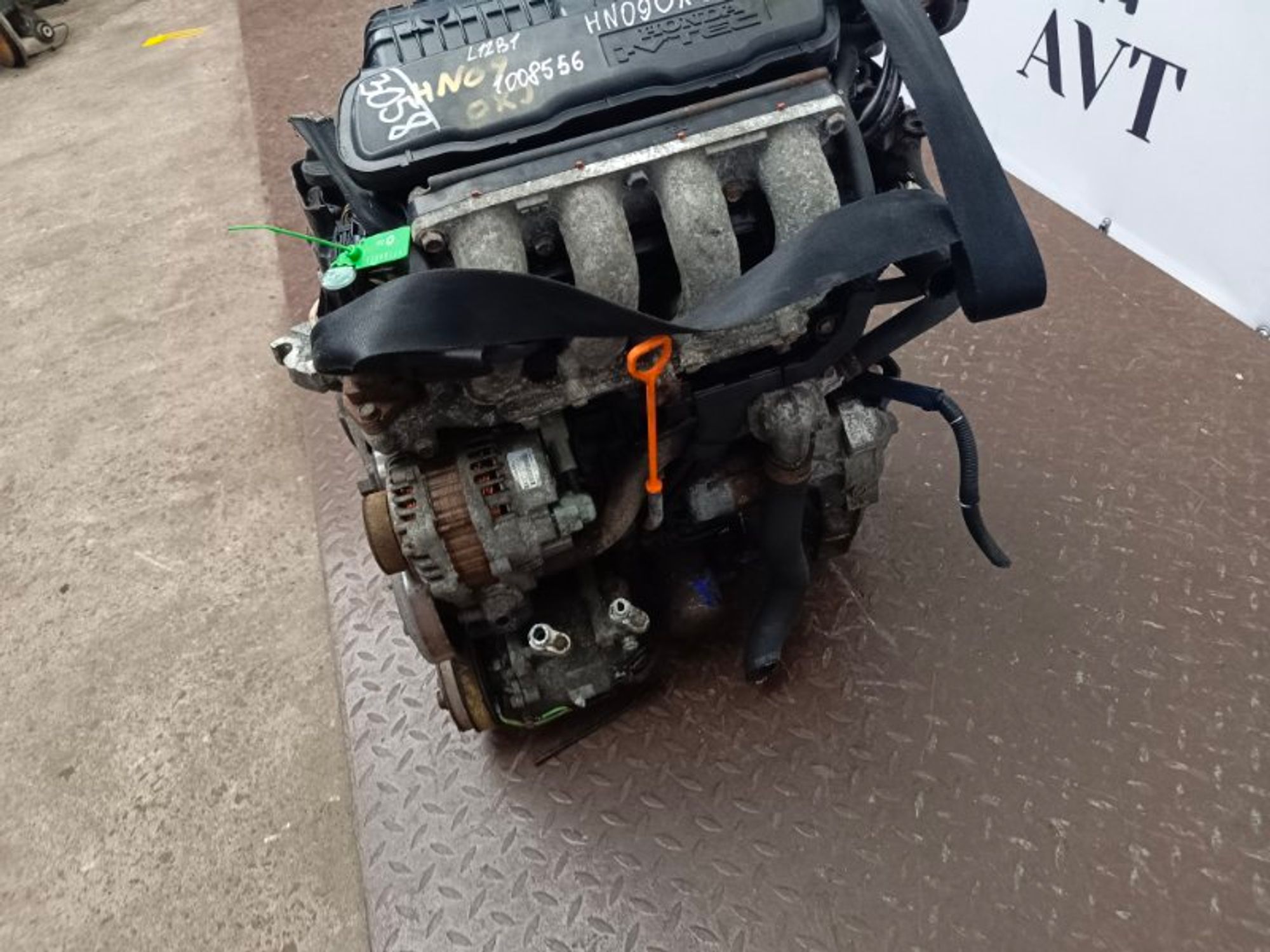 https://gcs.partsauto.market/rn-stockpro.appspot.com/thmbs/84e14ca707935ccb1ed00cae054931e6/3f079cd21488bb6cf0e8dd8435ec7fad/61c875c575d13200265b2326bda0c097.jpg