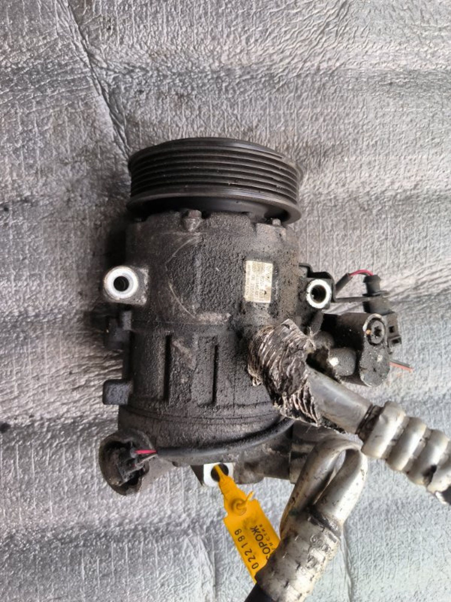 https://gcs.partsauto.market/rn-stockpro.appspot.com/thmbs/84e14ca707935ccb1ed00cae054931e6/624f0c36b93e8040a65e63a6d3ae543d/8b312196e57cab4ced5ede86ef7ae794.jpg