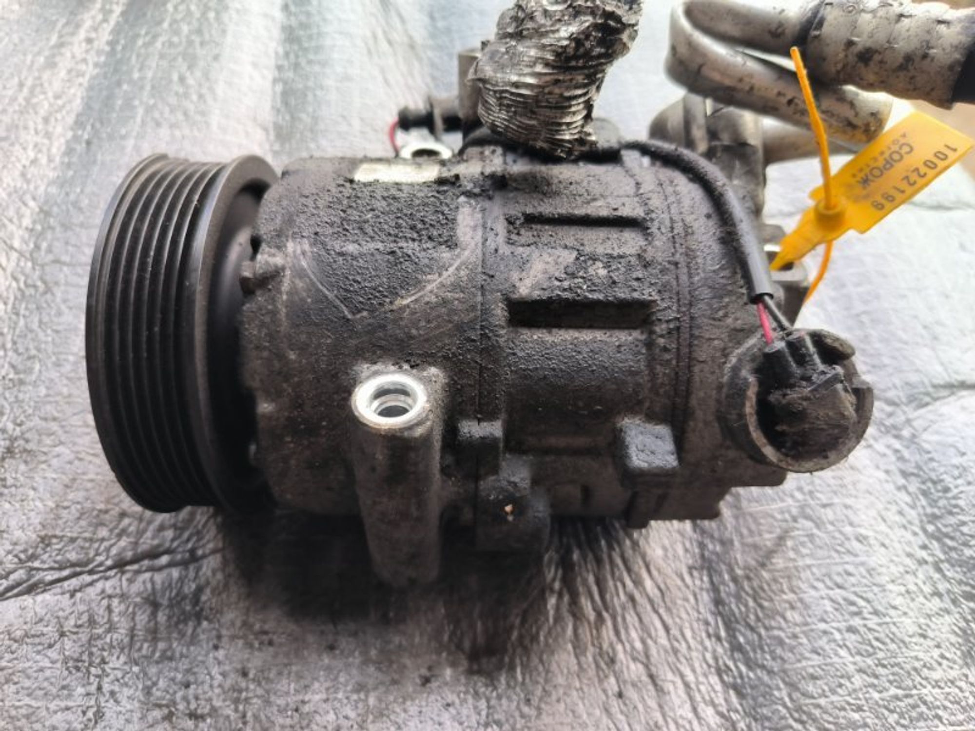 https://gcs.partsauto.market/rn-stockpro.appspot.com/thmbs/84e14ca707935ccb1ed00cae054931e6/624f0c36b93e8040a65e63a6d3ae543d/af9045575ea8154a9b5aec8f2f61c15c.jpg