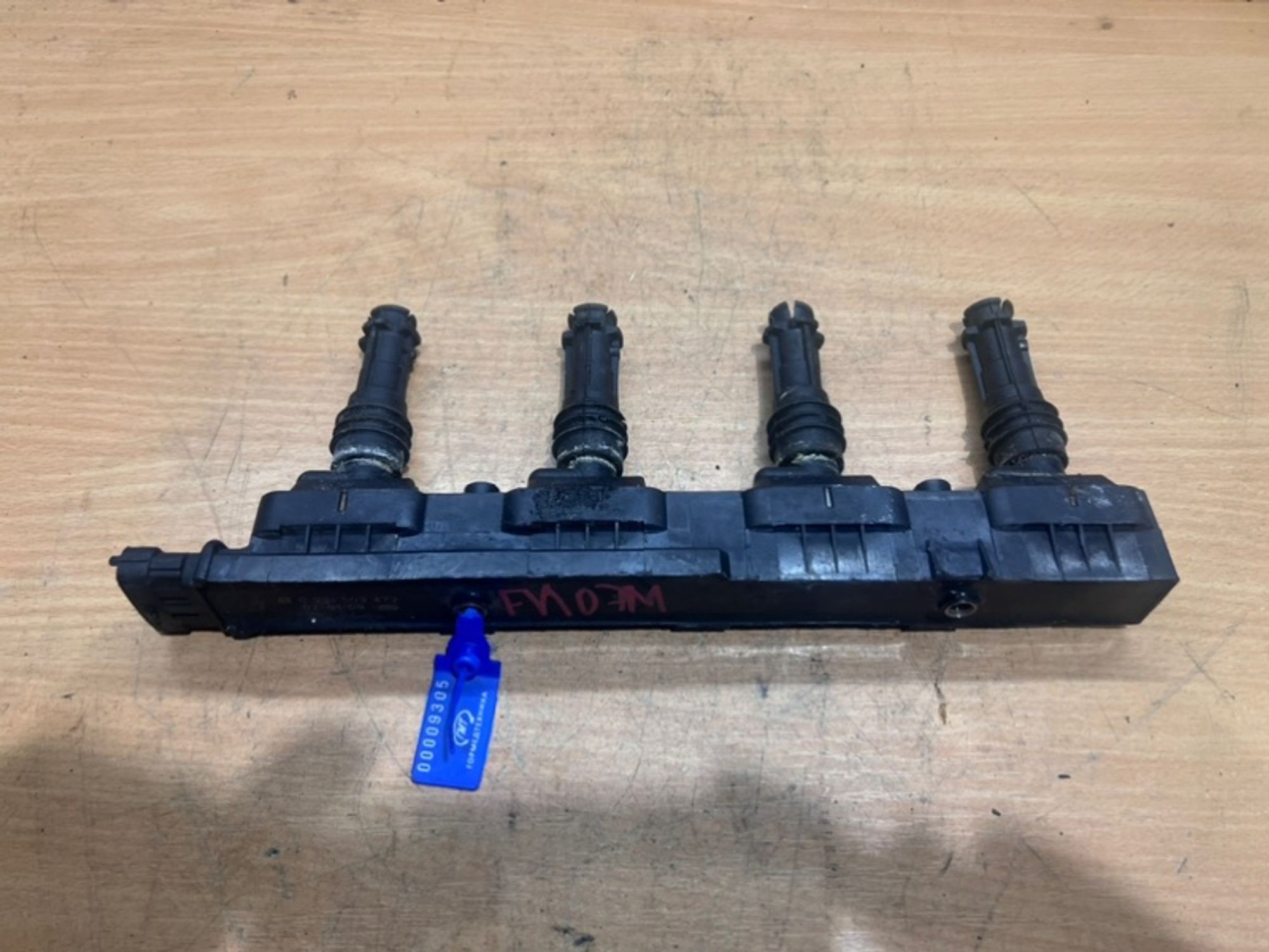 https://gcs.partsauto.market/rn-stockpro.appspot.com/thmbs/84e14ca707935ccb1ed00cae054931e6/6ee355e14ede18d0acd2866cd17af569/2ab81c833719bc0937541e1f2f615fe9.jpg