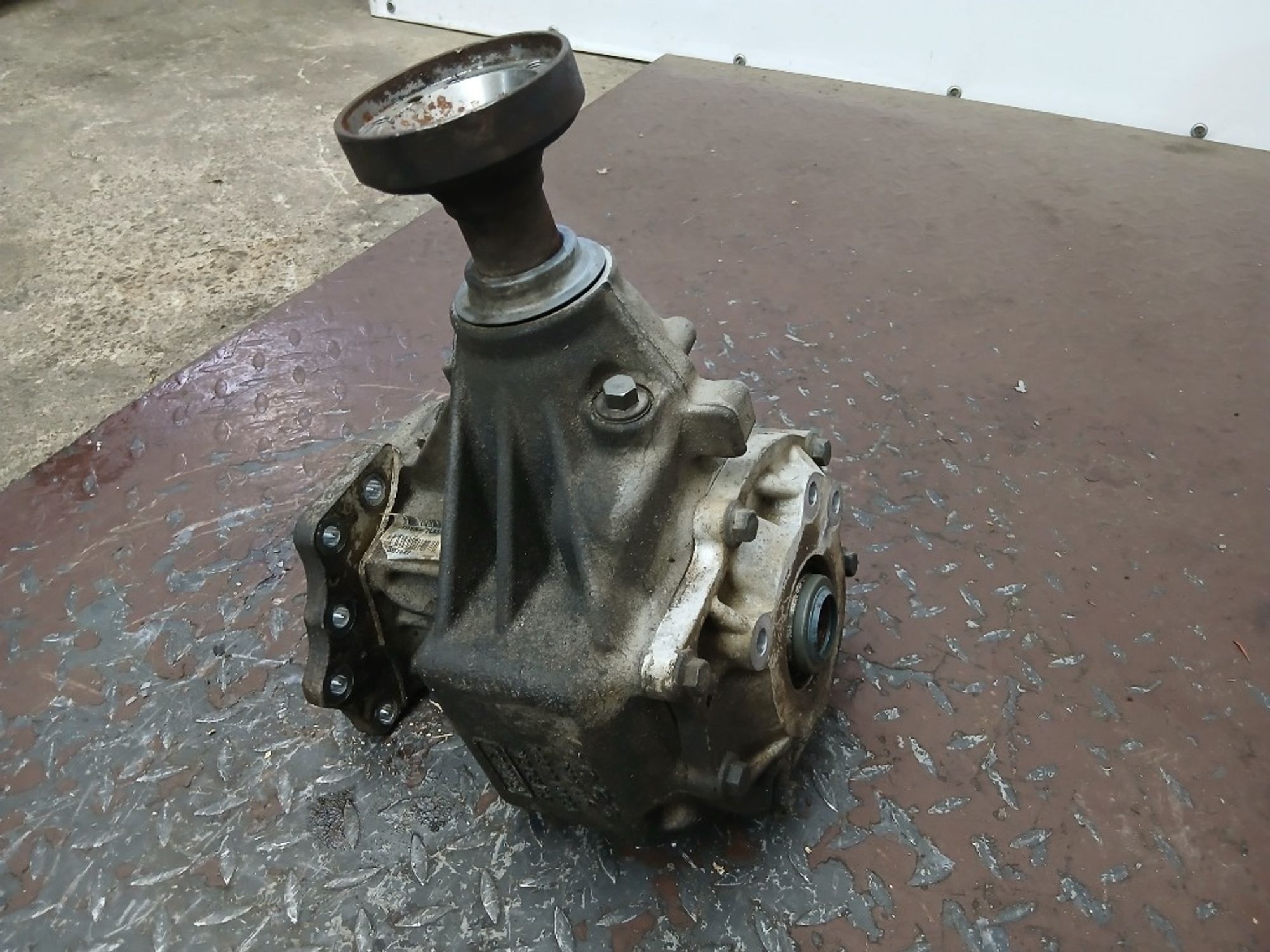 https://gcs.partsauto.market/rn-stockpro.appspot.com/thmbs/84e14ca707935ccb1ed00cae054931e6/cc99d91d603fb74036c82f59f2686c44/11961922d85b2875e2f7664a671a3be1.jpg
