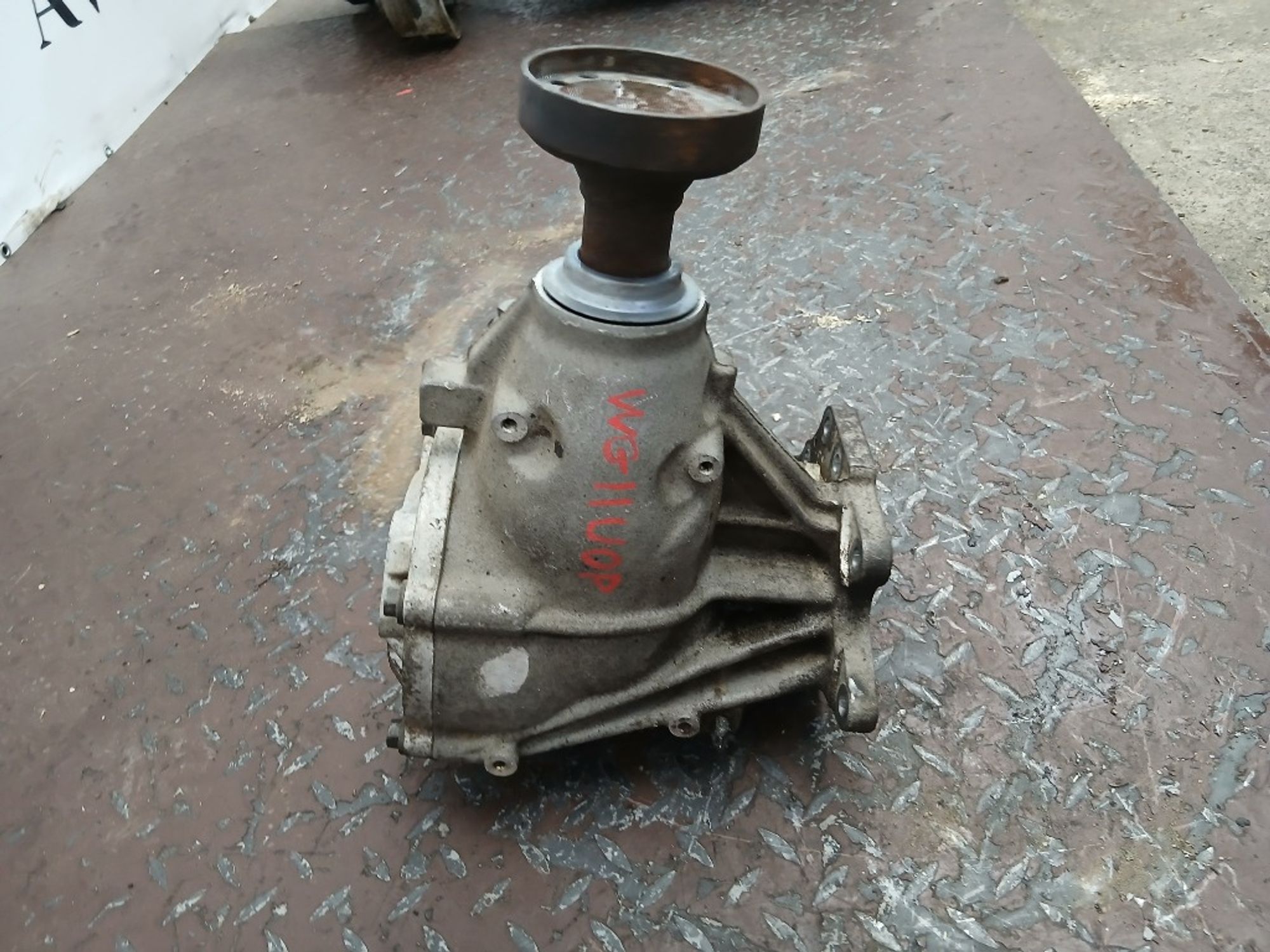 https://gcs.partsauto.market/rn-stockpro.appspot.com/thmbs/84e14ca707935ccb1ed00cae054931e6/cc99d91d603fb74036c82f59f2686c44/e9ae521c74f88b2f3af3adbec6216869.jpg