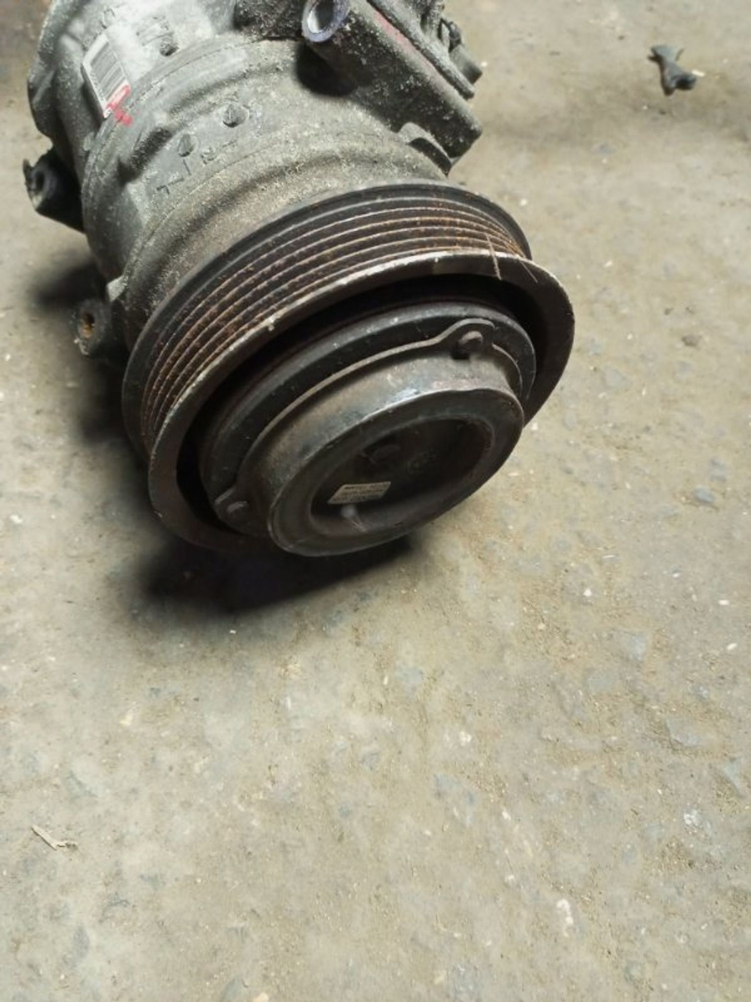 https://gcs.partsauto.market/rn-stockpro.appspot.com/thmbs/84e14ca707935ccb1ed00cae054931e6/e090ae3fce5e3255fd6d5446775899e9/fbb9b9996568e886b5c43754fc64fe1c.jpg