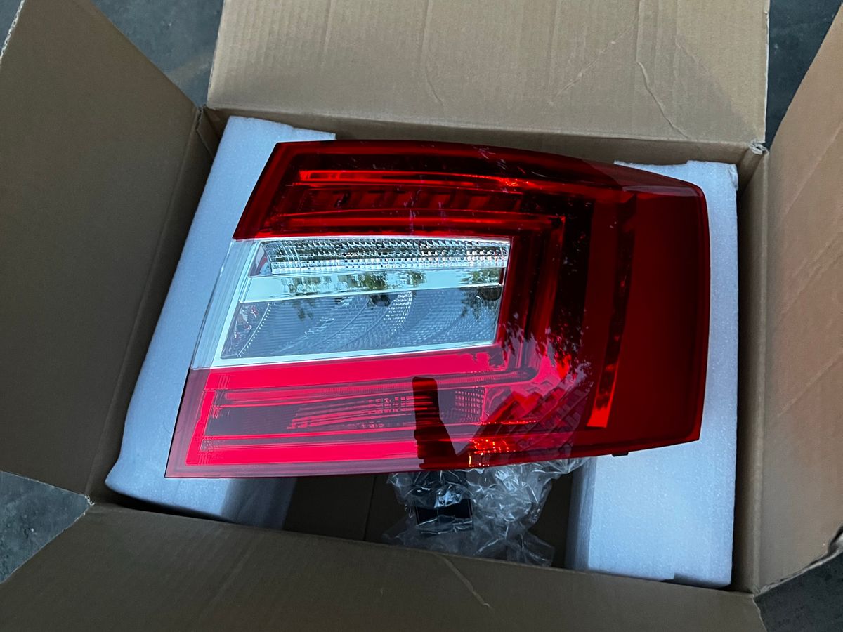 https://gcs.partsauto.market/rn-stockpro.appspot.com/thmbs/PA8BzE50YpNuCKFMCAJLscuO5Cl2/parts/14985554-dca2-50d4-8308-0f44fdad7c87_e39f7cf87d6ad18fa5f53125e5b77ccc.jpg