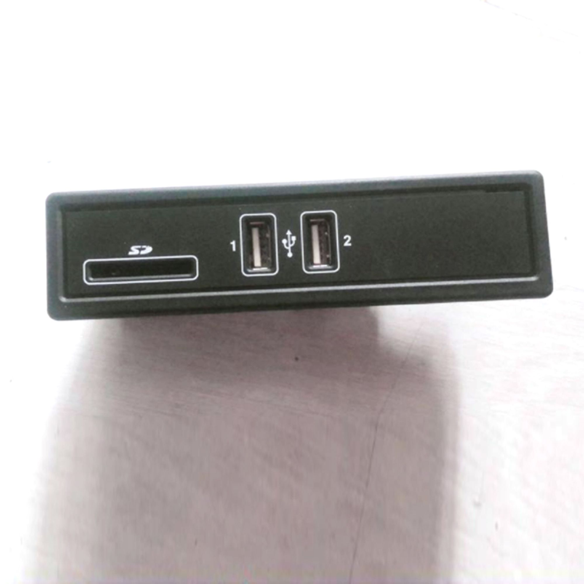 Блок USB разъемов Mercedes-Benz GLC X253 W205 W253