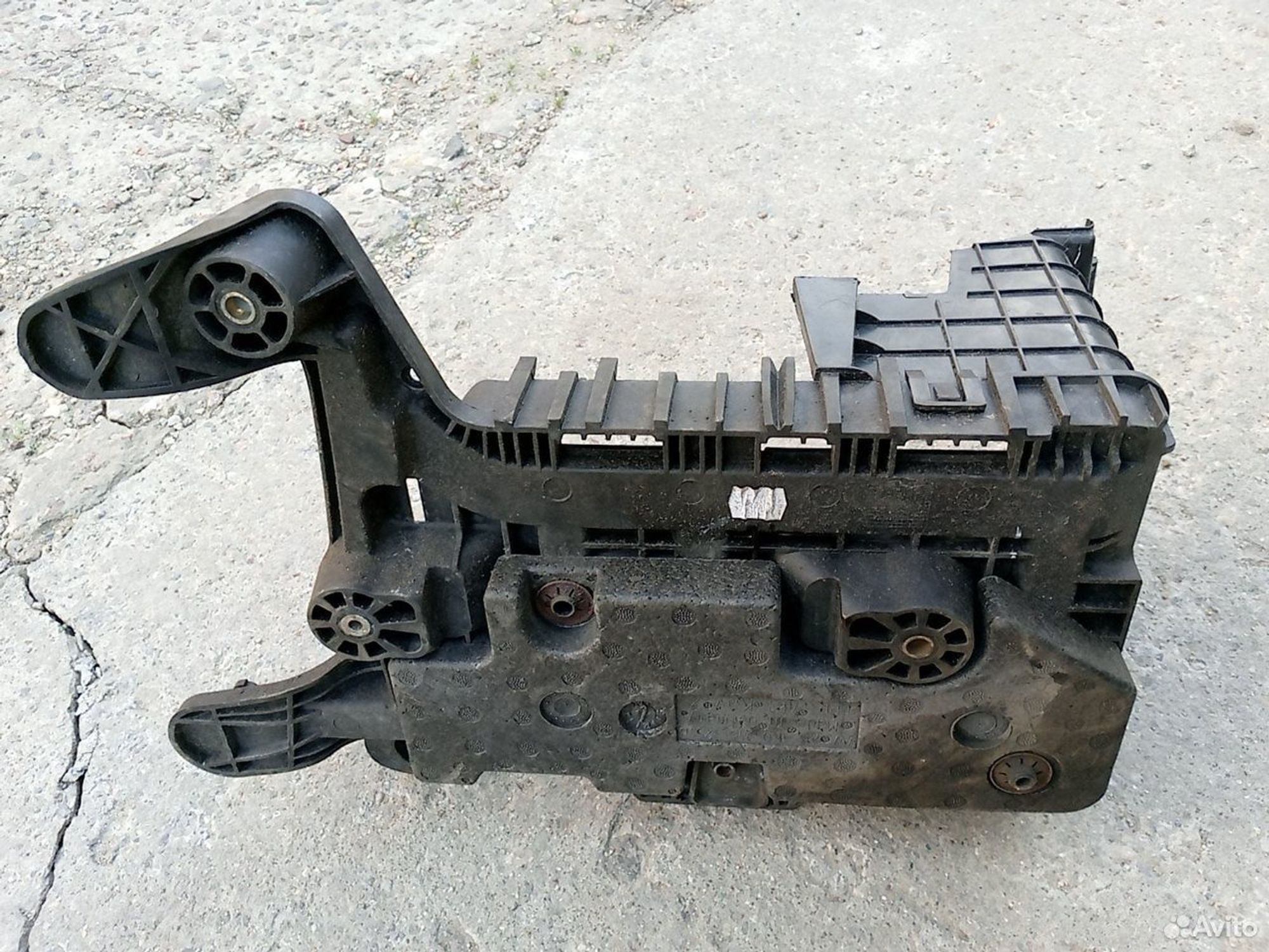 https://gcs.partsauto.market/rn-stockpro.appspot.com/thmbs/a486c87f8955b6e25f9185efee619899/88ff381add5518ec8ef3e6e01f13346e/e46ea9c01a7daca786ce70fb109b4fdd.jpg