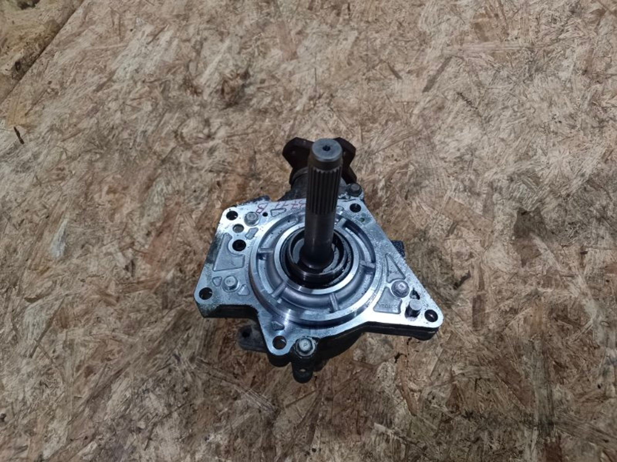 https://gcs.partsauto.market/rn-stockpro.appspot.com/thmbs/a6ee63b7f11669ce0fb71ba137f5059b/32bfb0eb6981b591e635494ab5bc7575/6f047ffcb3885fb50f3daa5762b20e98.jpg