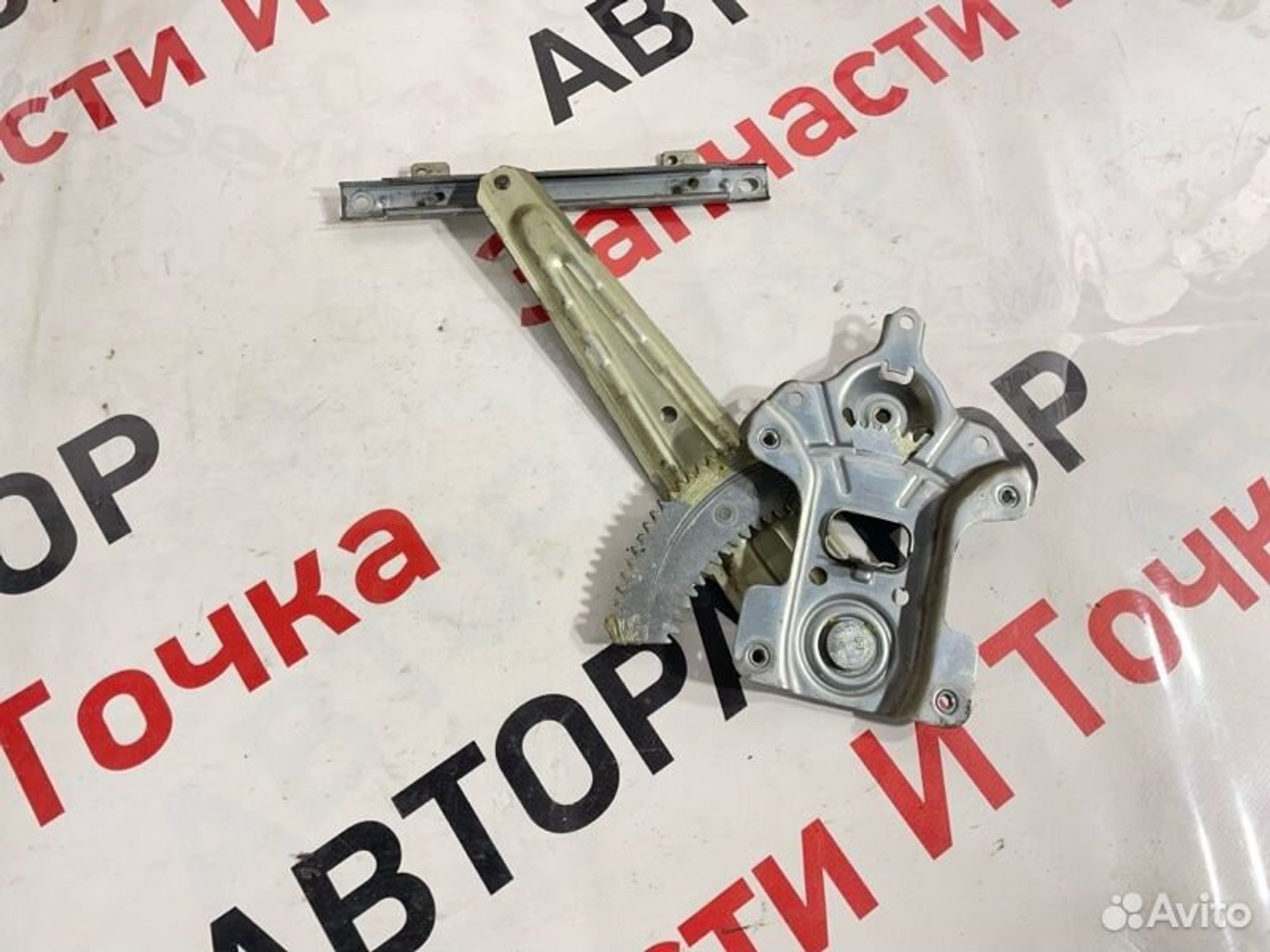 Стеклоподъемный механизм задний правый Mitsubishi