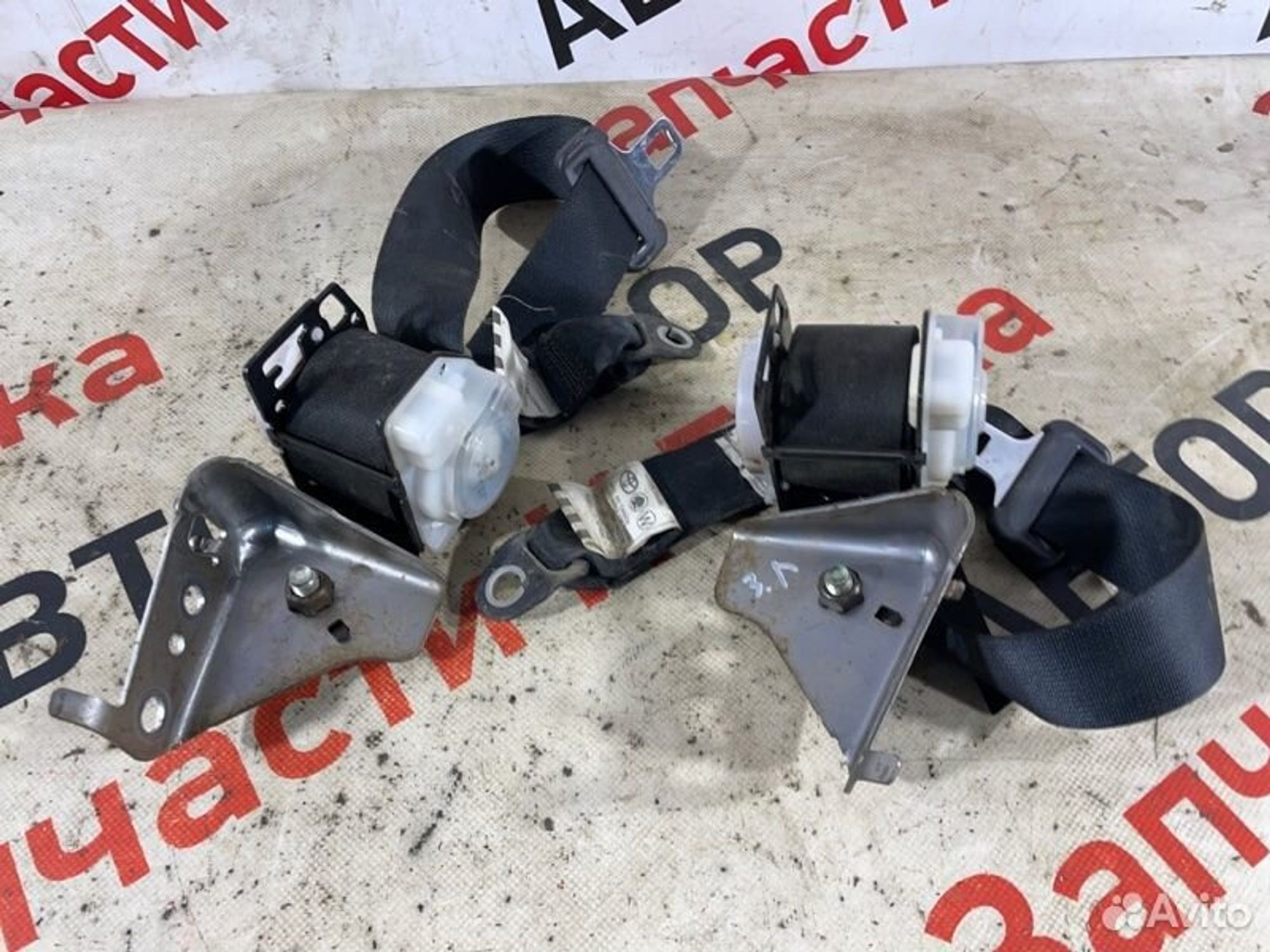 https://gcs.partsauto.market/rn-stockpro.appspot.com/thmbs/afb38d96ab8c9795ecac00e406b21163/04e22c3e97741dbe7325085dbeea8f68/be5f1ad4ebd1ea6d05884477f647d175.jpg