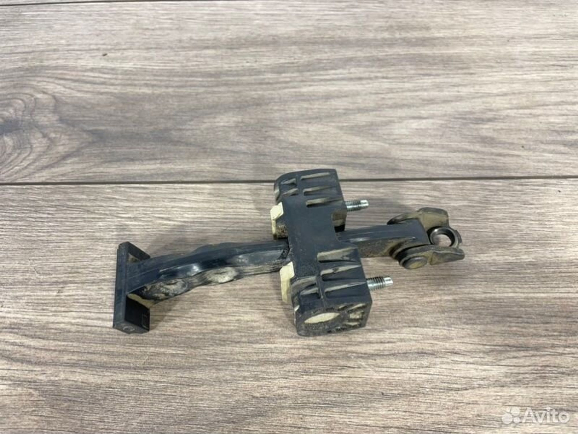 https://gcs.partsauto.market/rn-stockpro.appspot.com/thmbs/afb38d96ab8c9795ecac00e406b21163/057034e92b681a410cc8dc78a393f9d2/b784375679639ae2f53f32572faf7532.jpg