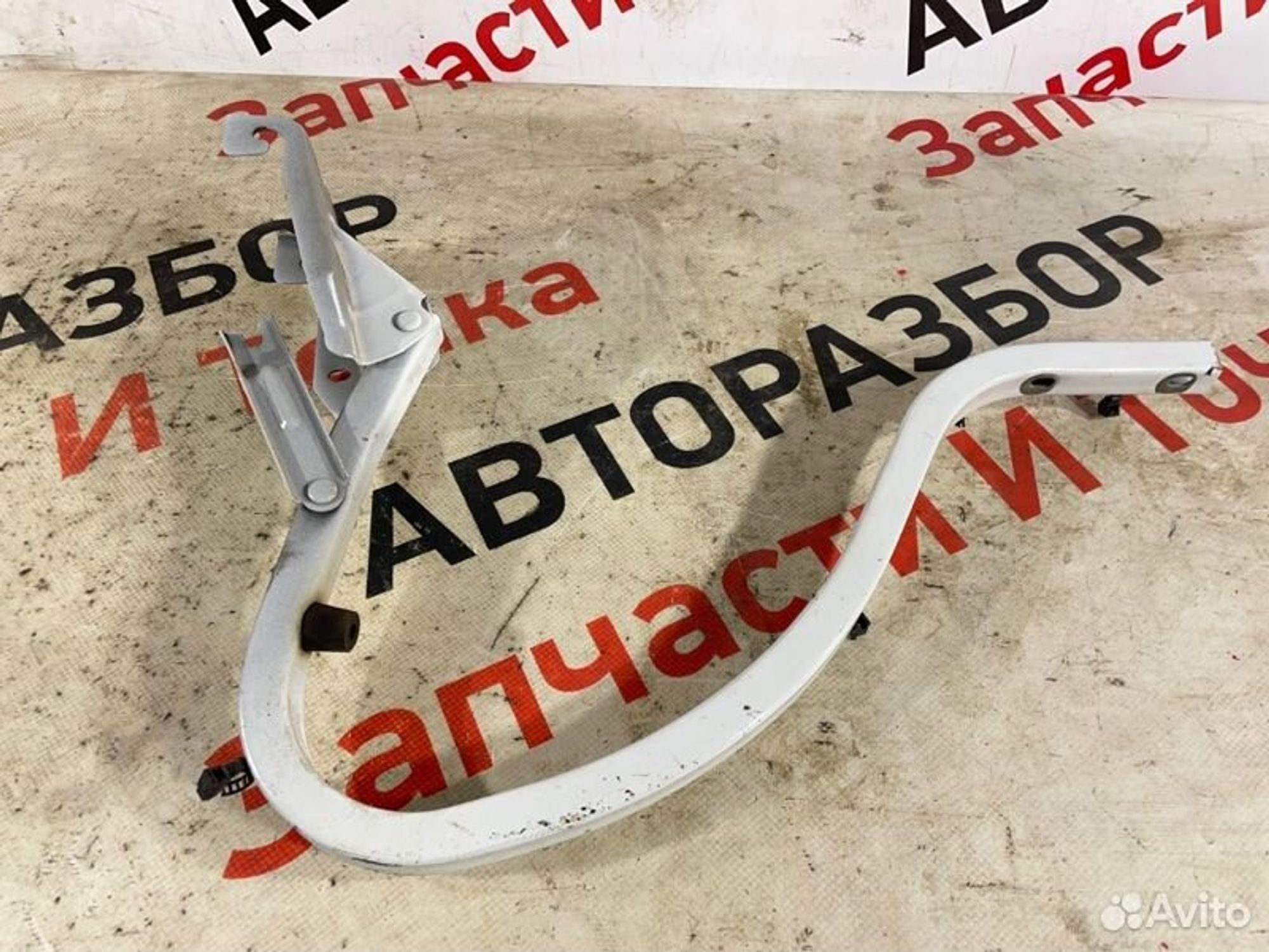 Петля крышки багажника левая Заз Шанс N/A шанс