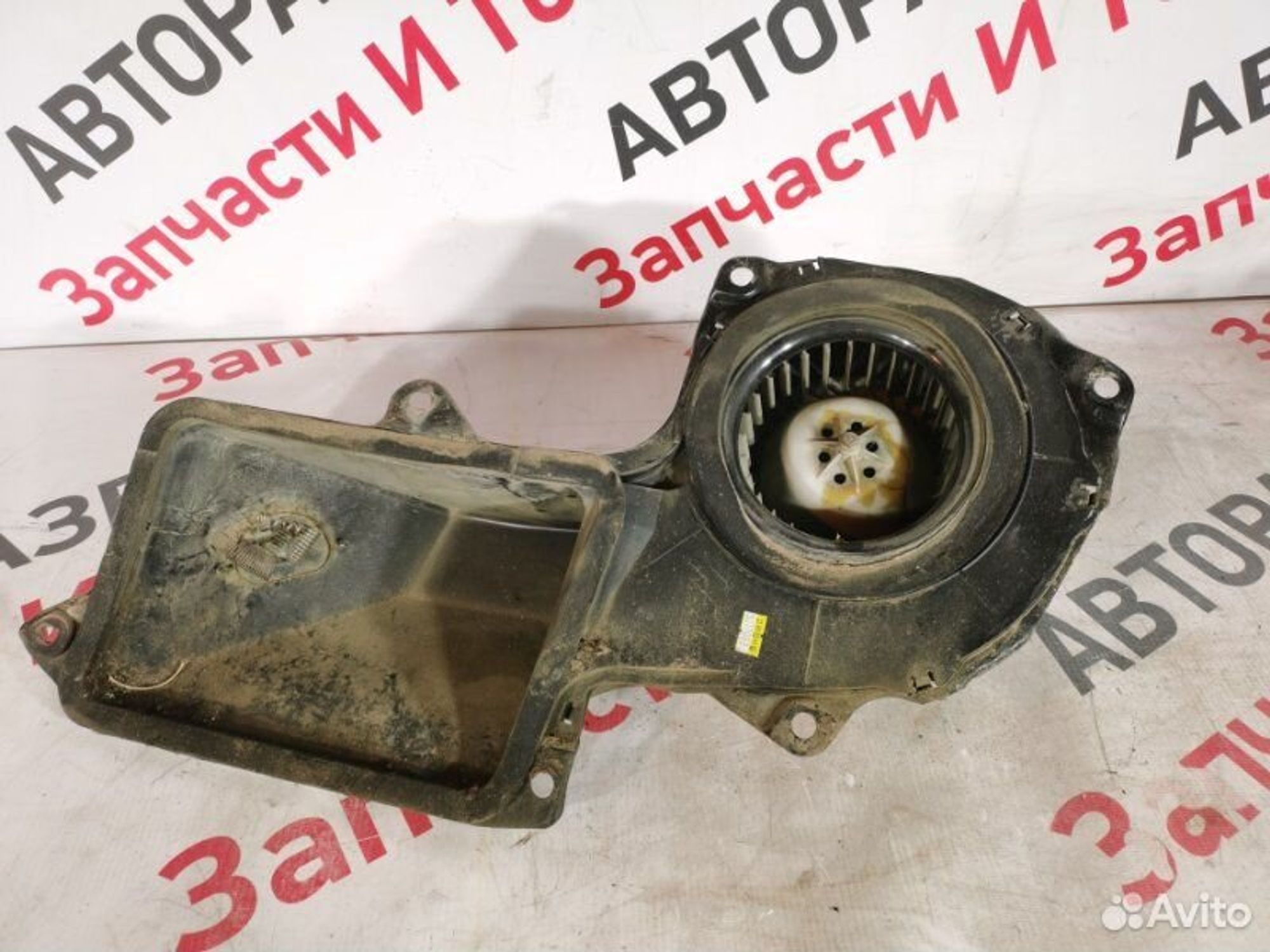 https://gcs.partsauto.market/rn-stockpro.appspot.com/thmbs/afb38d96ab8c9795ecac00e406b21163/07fced6f6d2a2949d31d8300636f3f0b/b41a6f7426fc7136cf1452e47fb8a24d.jpg