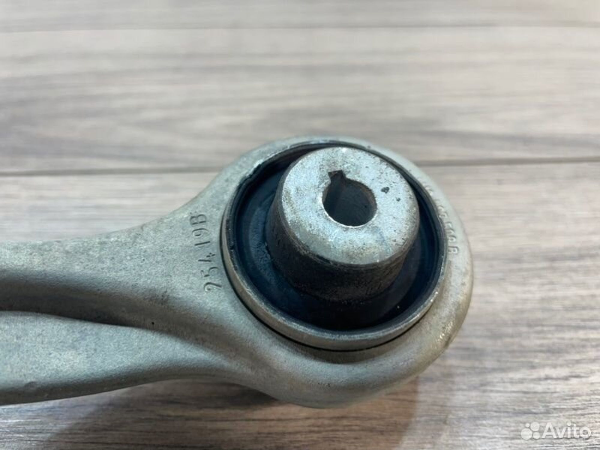 https://gcs.partsauto.market/rn-stockpro.appspot.com/thmbs/afb38d96ab8c9795ecac00e406b21163/0c9b66b4d453153c381cdf0dc6c757cf/9134d26ef1aff9f19586db6015fc6dc1.jpg
