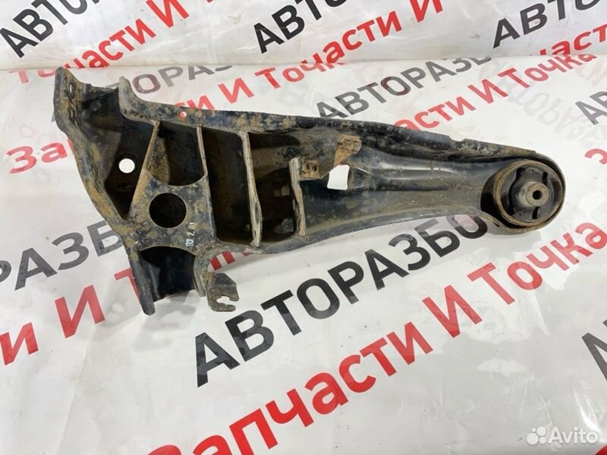 https://gcs.partsauto.market/rn-stockpro.appspot.com/thmbs/afb38d96ab8c9795ecac00e406b21163/0e77bd799bceae42bc3375aa16051c8d/ee3ba36002c9f7118461d1accd83324b.jpg