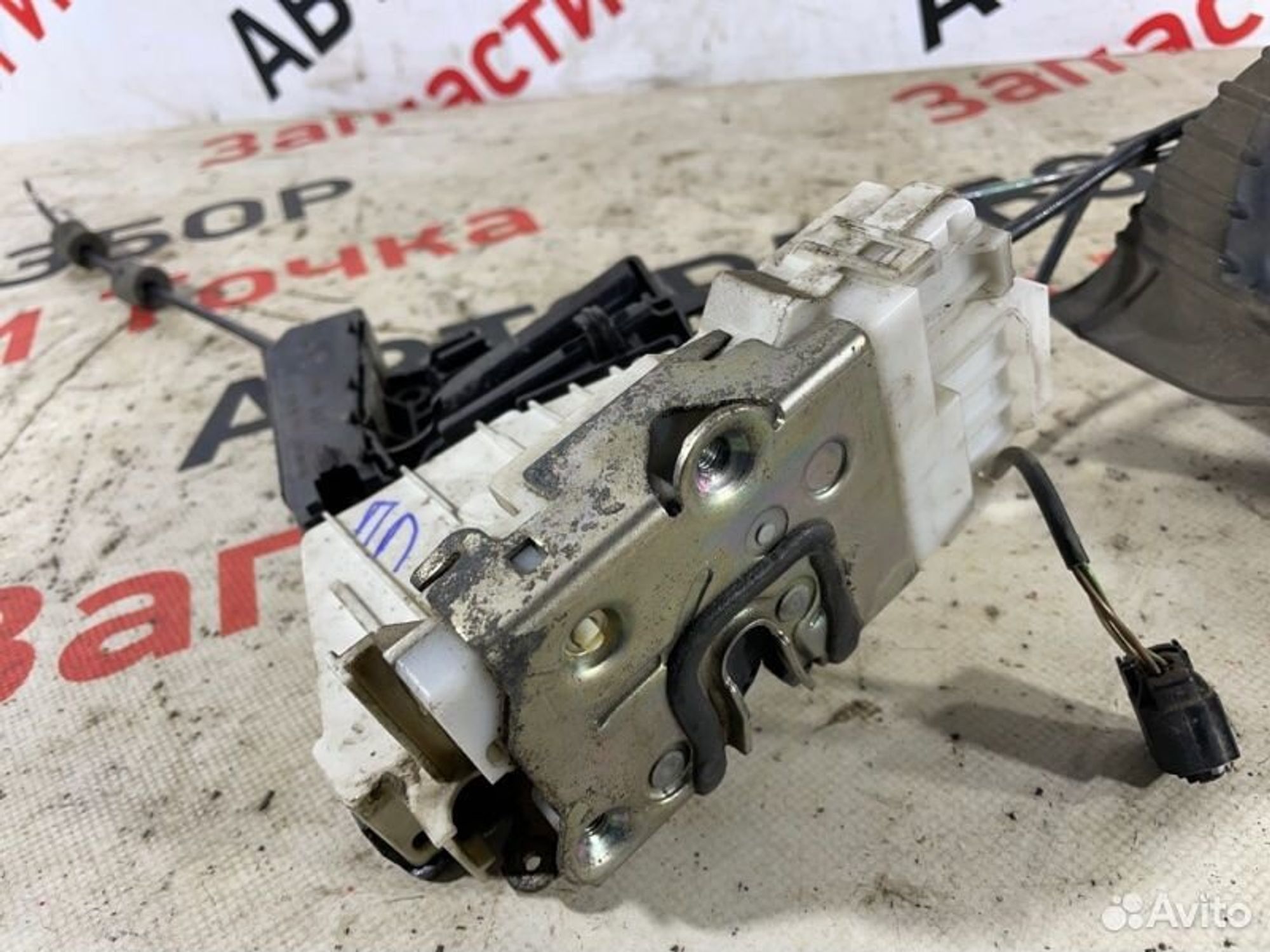 https://gcs.partsauto.market/rn-stockpro.appspot.com/thmbs/afb38d96ab8c9795ecac00e406b21163/1324eab2f26056844be67f09ae5742c9/75cc13c196dfdb57ad222725d57f4e24.jpg