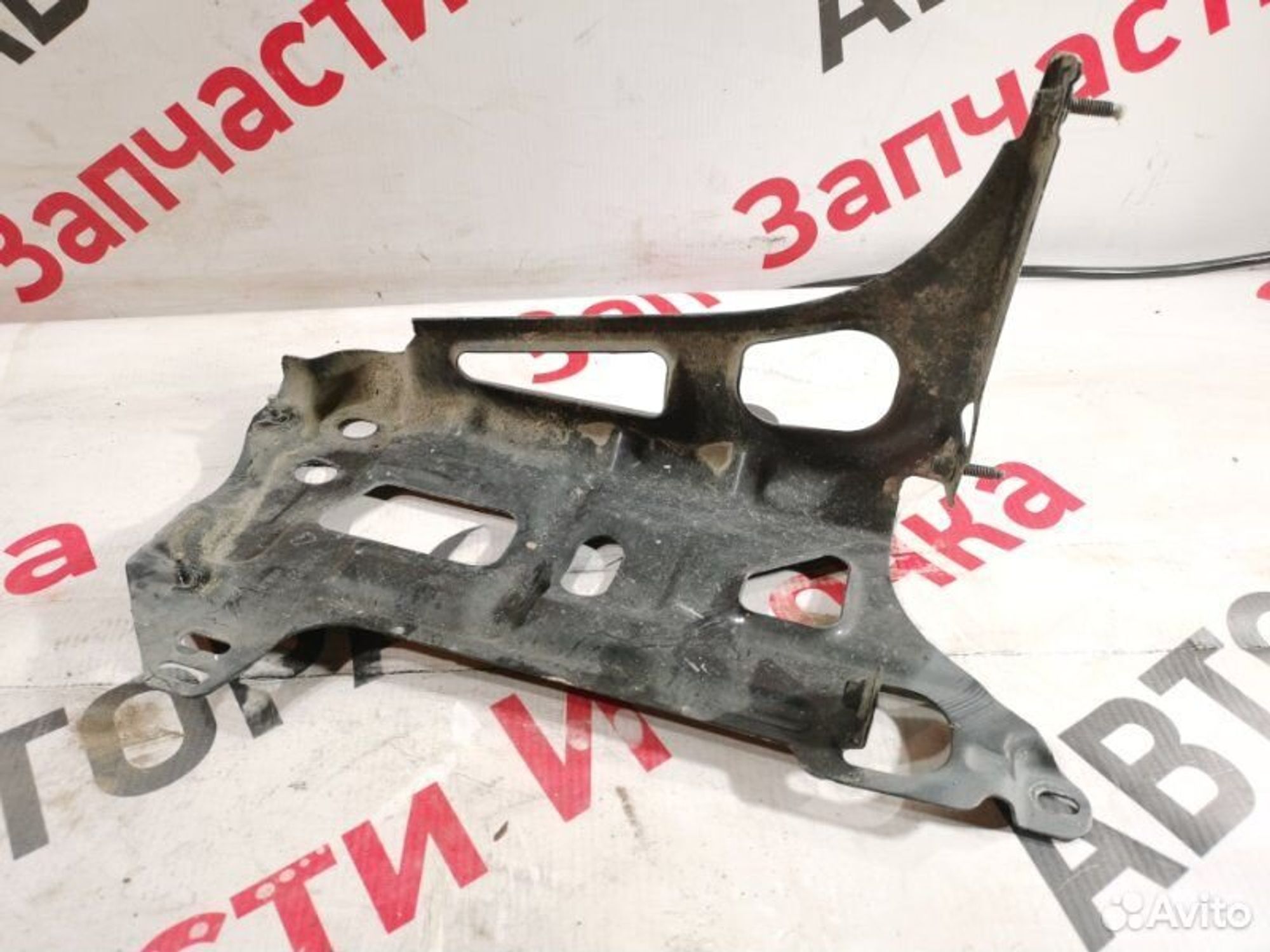 https://gcs.partsauto.market/rn-stockpro.appspot.com/thmbs/afb38d96ab8c9795ecac00e406b21163/13b3f87c2513ad493ca92a92d442b7cf/cadca0ba30f69ba3cc8a5e742ccb82f2.jpg