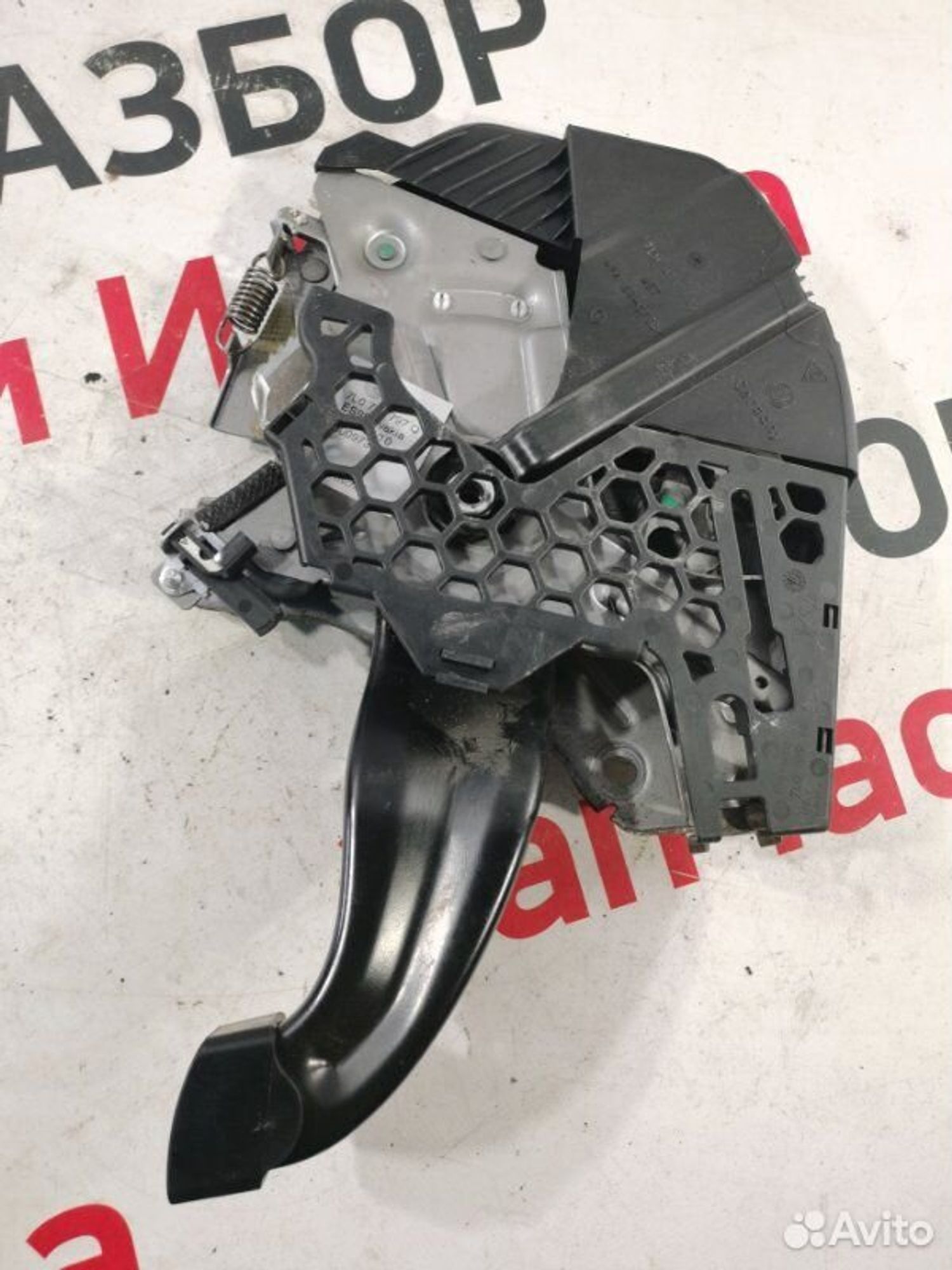 https://gcs.partsauto.market/rn-stockpro.appspot.com/thmbs/afb38d96ab8c9795ecac00e406b21163/147f153a6df7660f40df31d0040a6548/2fe937bd89b7d60c7f9b81931cccaf4b.jpg