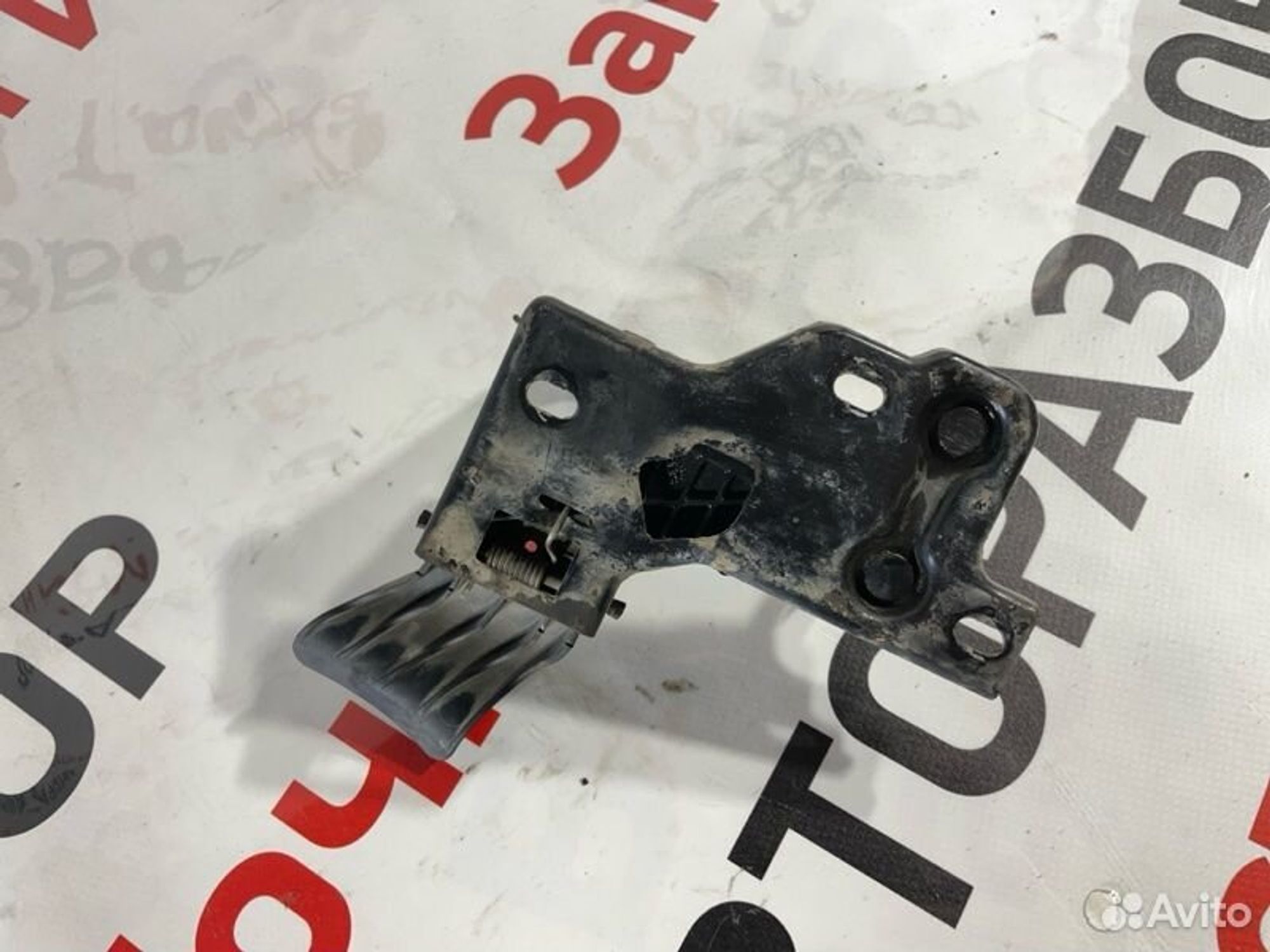 https://gcs.partsauto.market/rn-stockpro.appspot.com/thmbs/afb38d96ab8c9795ecac00e406b21163/14cf94ef186ce37658b66c676c251e2a/8a4e053308f73054ead20f84ff4aa28e.jpg