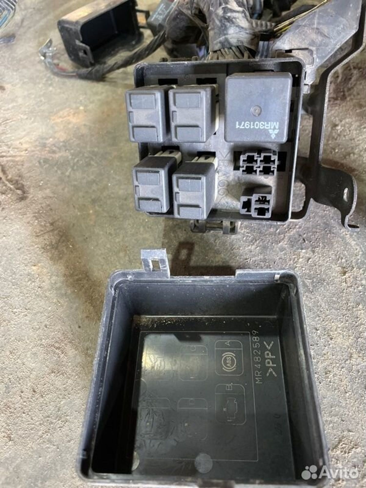 https://gcs.partsauto.market/rn-stockpro.appspot.com/thmbs/afb38d96ab8c9795ecac00e406b21163/179876917636ac70d70036d13485d281/dac68fde1359d7ede60c06c9d23f8bf6.jpg