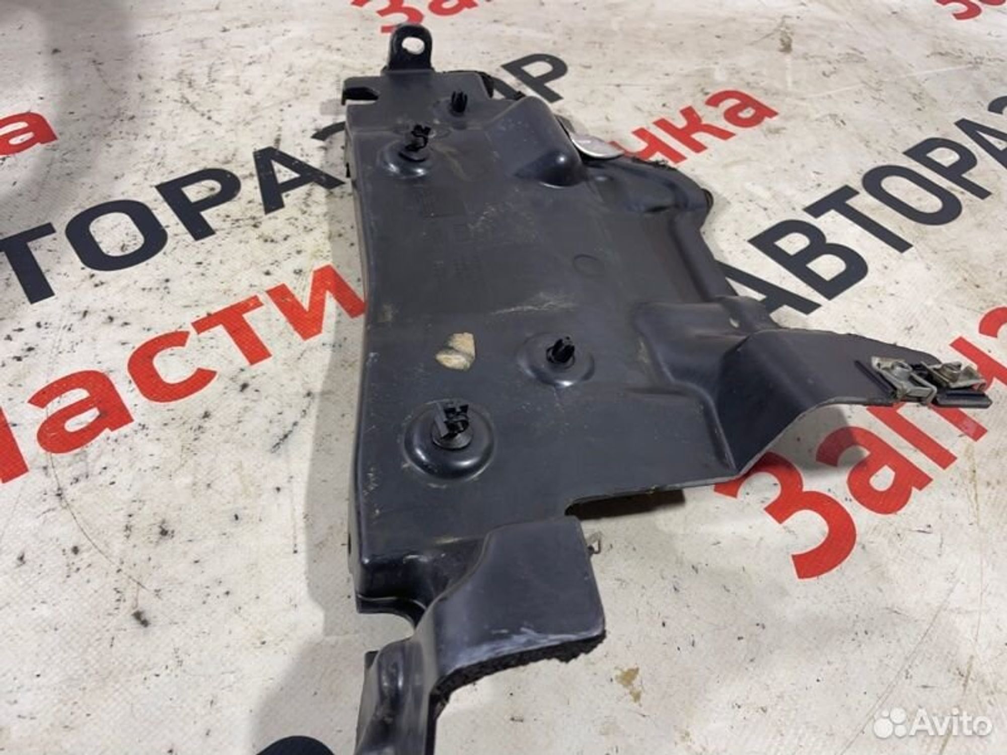 https://gcs.partsauto.market/rn-stockpro.appspot.com/thmbs/afb38d96ab8c9795ecac00e406b21163/1e3b6a13cbf1acead4cae946813e491e/4b6c18fcf4889bdaa708e8d2ef60c20a.jpg