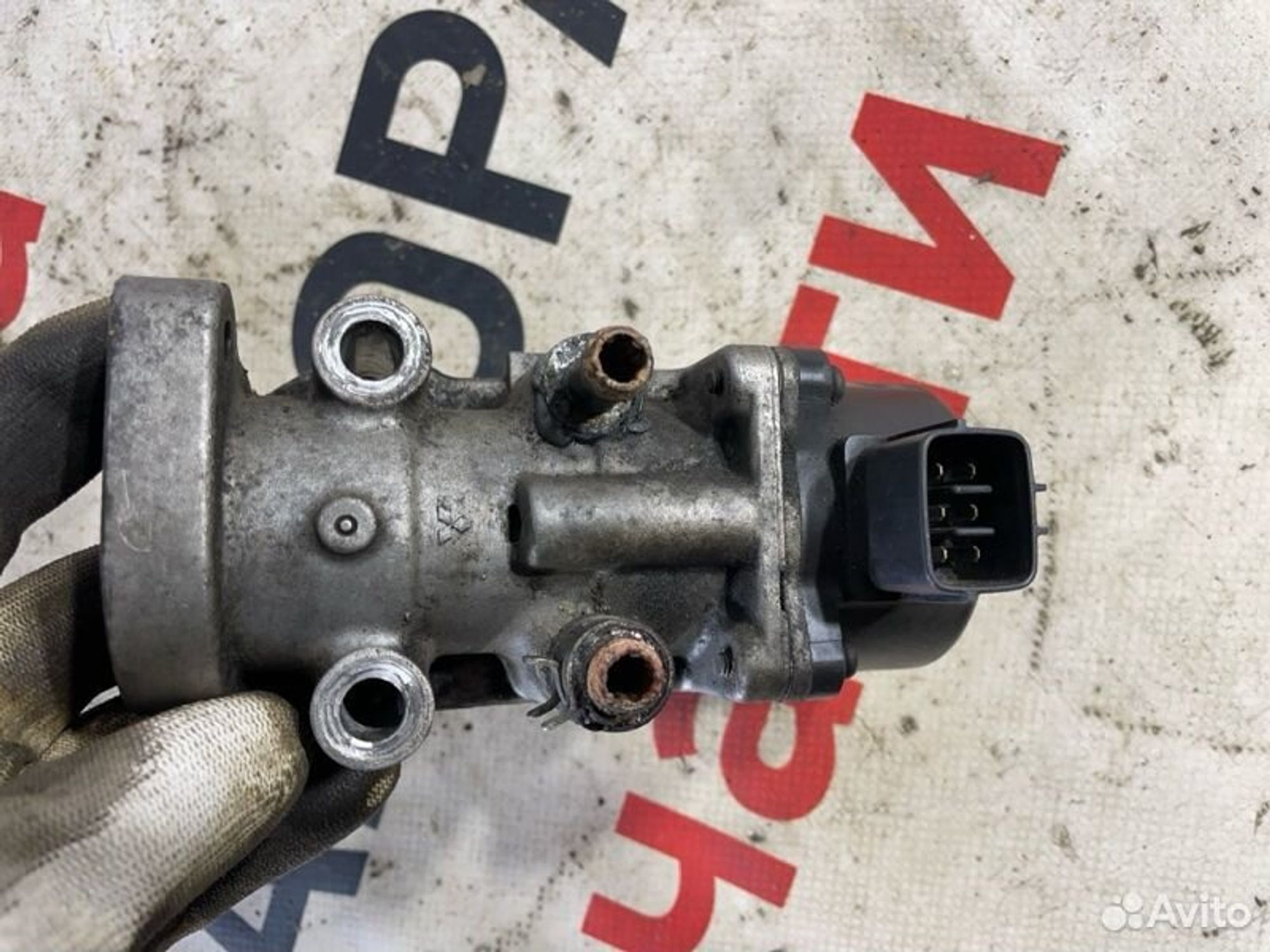https://gcs.partsauto.market/rn-stockpro.appspot.com/thmbs/afb38d96ab8c9795ecac00e406b21163/1e61534b7f1193a07ab78c5bc68fef0f/5af036b4d5c779f21836e23d8c6a024b.jpg