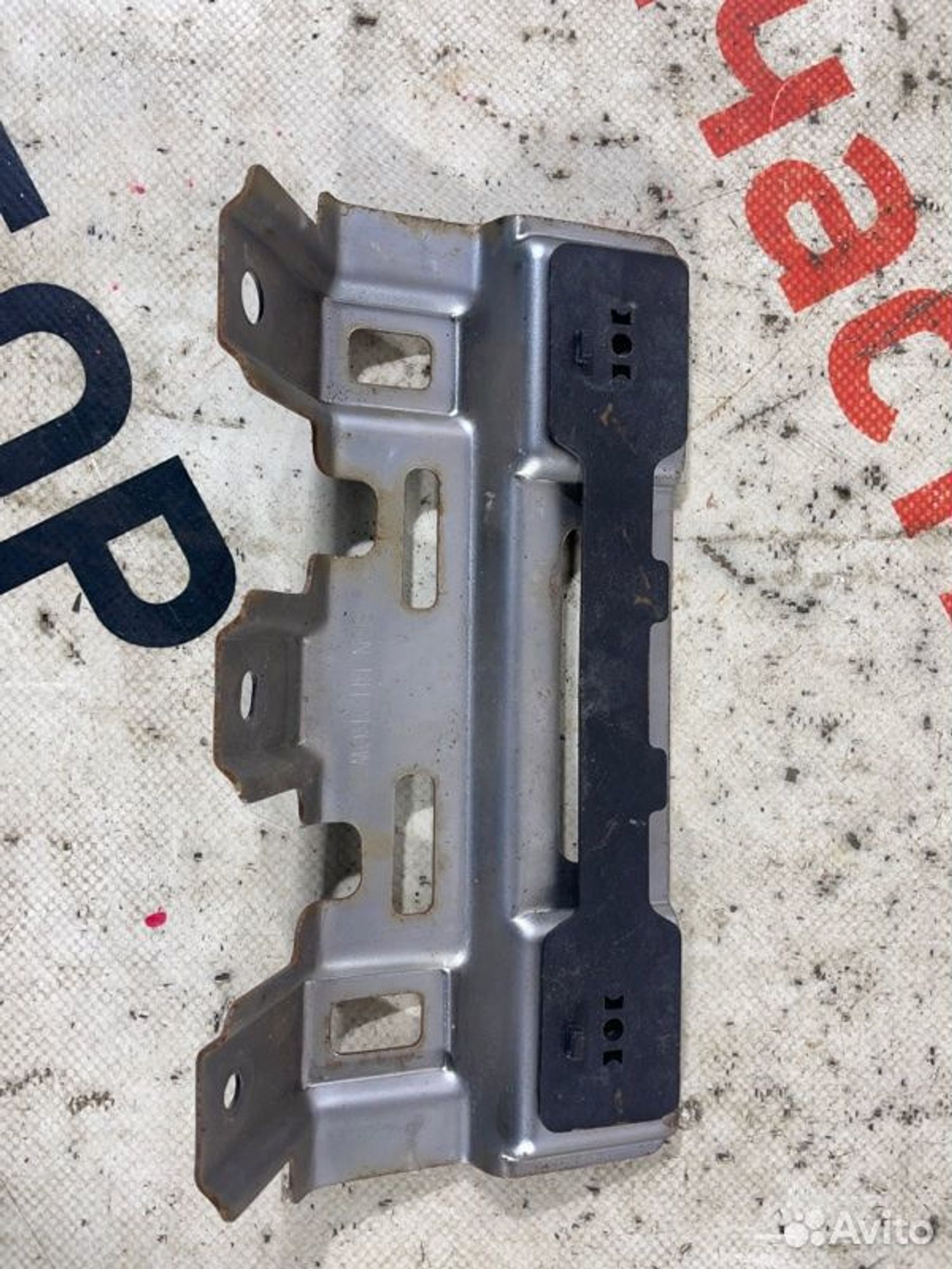 https://gcs.partsauto.market/rn-stockpro.appspot.com/thmbs/afb38d96ab8c9795ecac00e406b21163/210be029f3e8ee834870f9534ab240a7/16d469af38e8684ba105d9270207f6b4.jpg