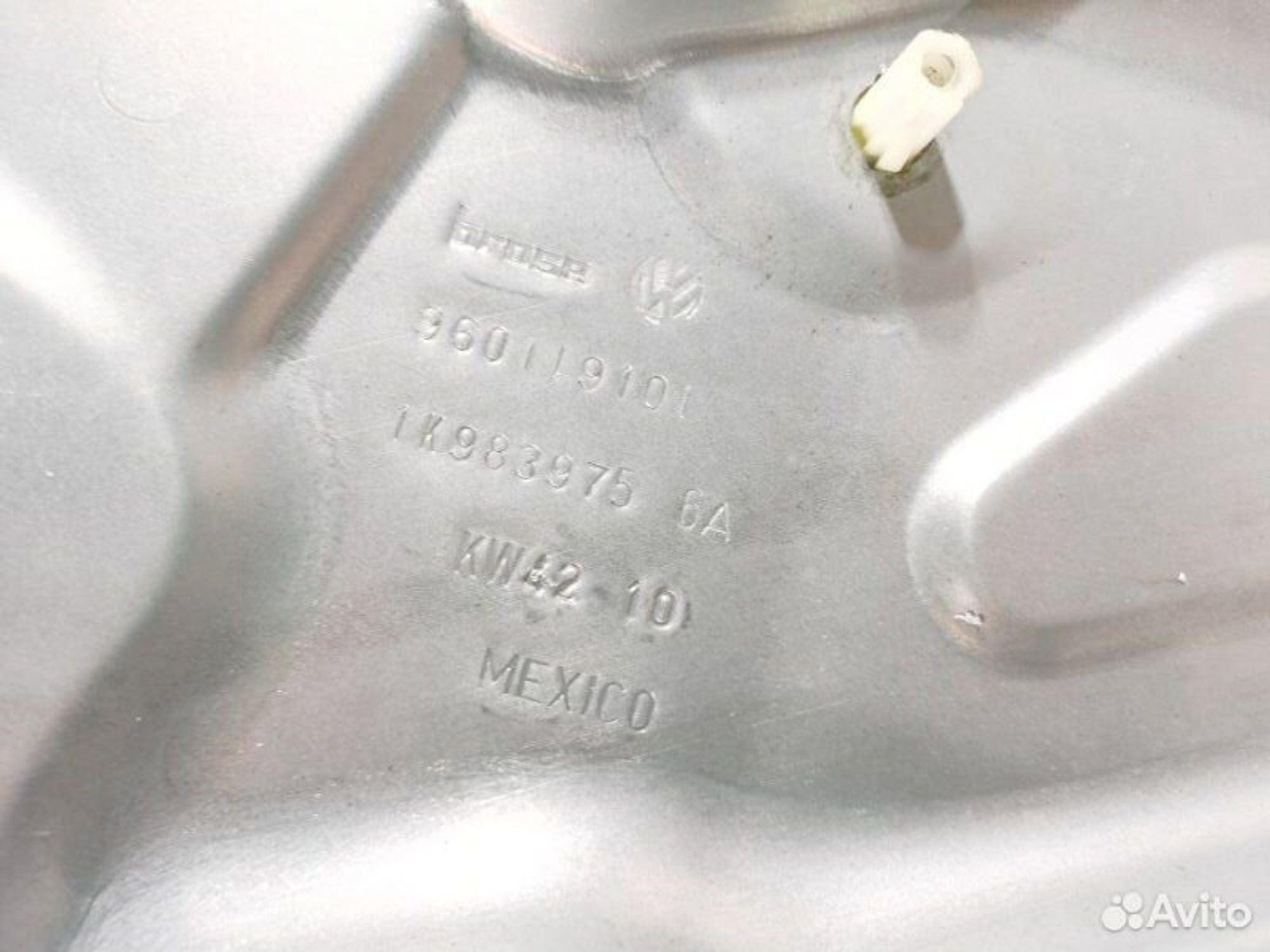 https://gcs.partsauto.market/rn-stockpro.appspot.com/thmbs/afb38d96ab8c9795ecac00e406b21163/21a4fb6f7dc7285c245e18c5043c80a5/ee0bebe72ecafe8744827b512c7ae84a.jpg