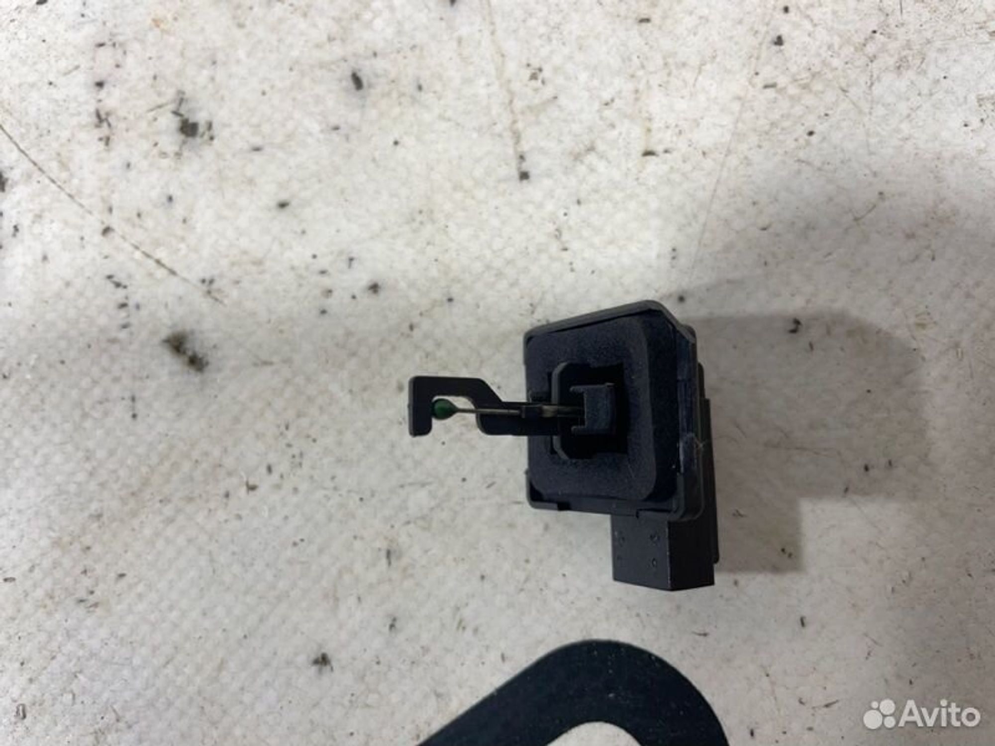 https://gcs.partsauto.market/rn-stockpro.appspot.com/thmbs/afb38d96ab8c9795ecac00e406b21163/2aa86626b7ec28f6cc56705f6e9bbd0d/014ee23b3ddc312a2006b4bcf99f46fd.jpg