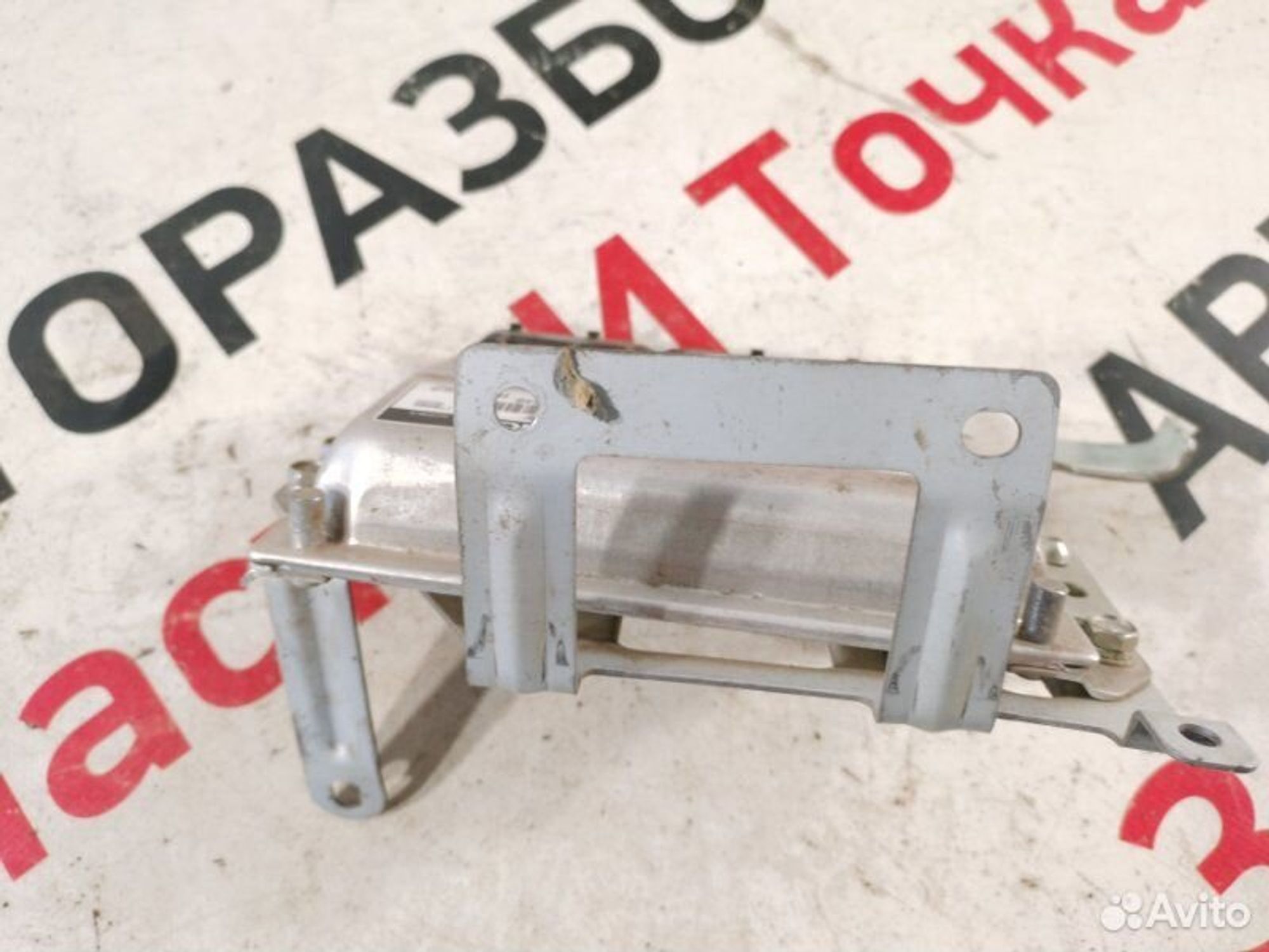 https://gcs.partsauto.market/rn-stockpro.appspot.com/thmbs/afb38d96ab8c9795ecac00e406b21163/2b143c54dbb631345bc51baa83a65a56/94f27512b24ee8e09c44d22c78d210b5.jpg