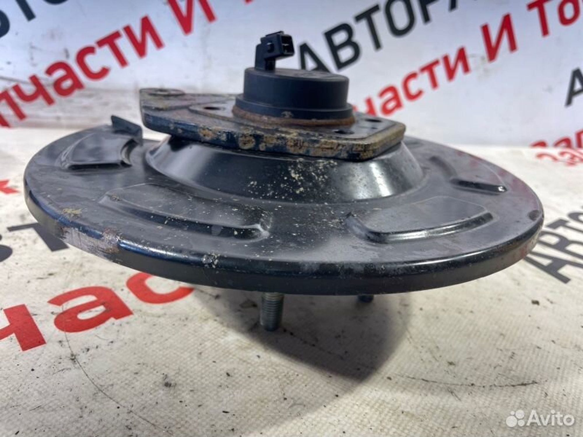 https://gcs.partsauto.market/rn-stockpro.appspot.com/thmbs/afb38d96ab8c9795ecac00e406b21163/2ef05d1aee96cc717a136afbedd9d255/53048ad21c087a0fbab310ad6c7d9555.jpg