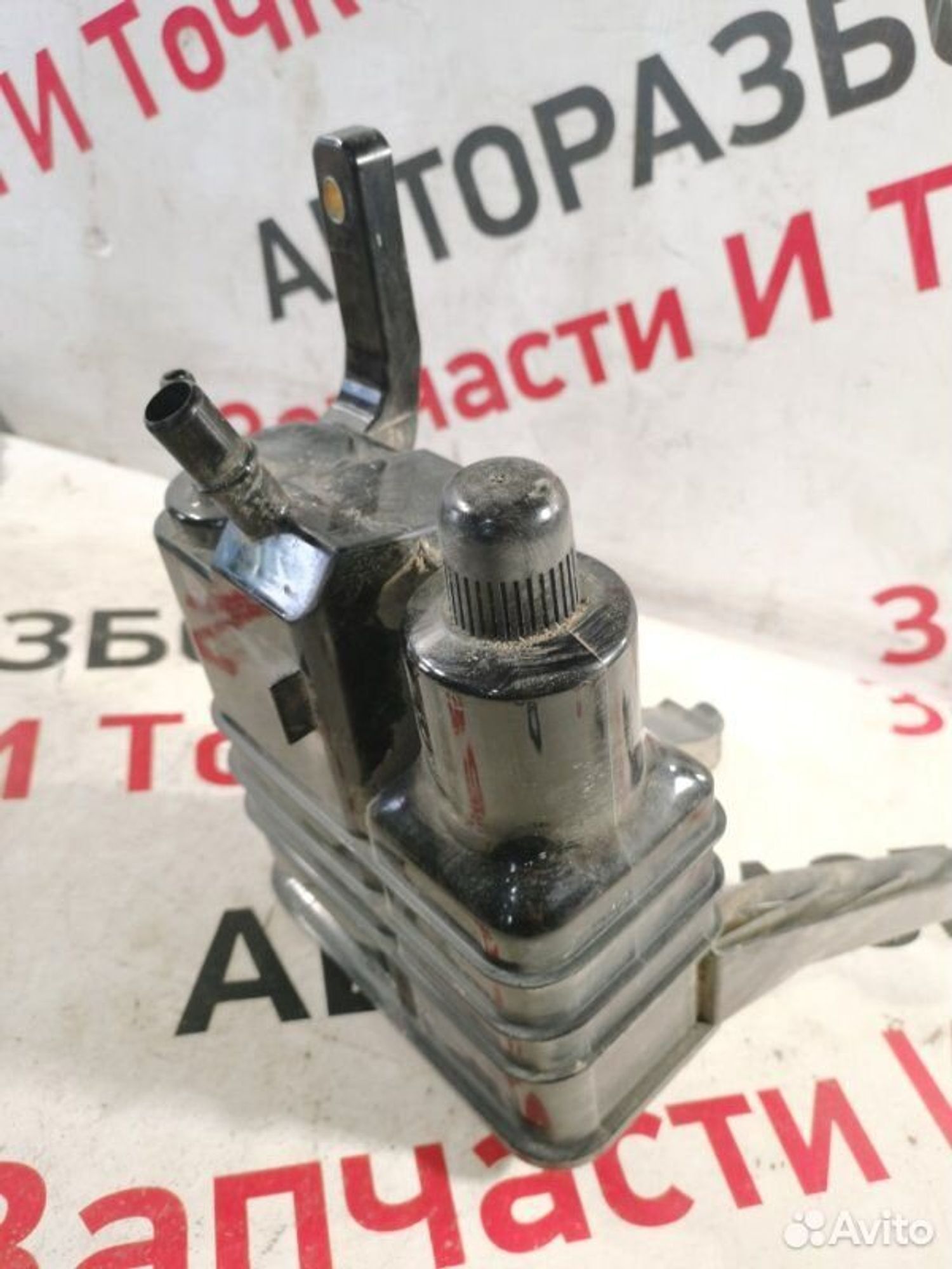 https://gcs.partsauto.market/rn-stockpro.appspot.com/thmbs/afb38d96ab8c9795ecac00e406b21163/313f85b4a8af7bf4a9bd4ac833170dcd/8fbfb803b3c5a13f0cc61105763a4945.jpg
