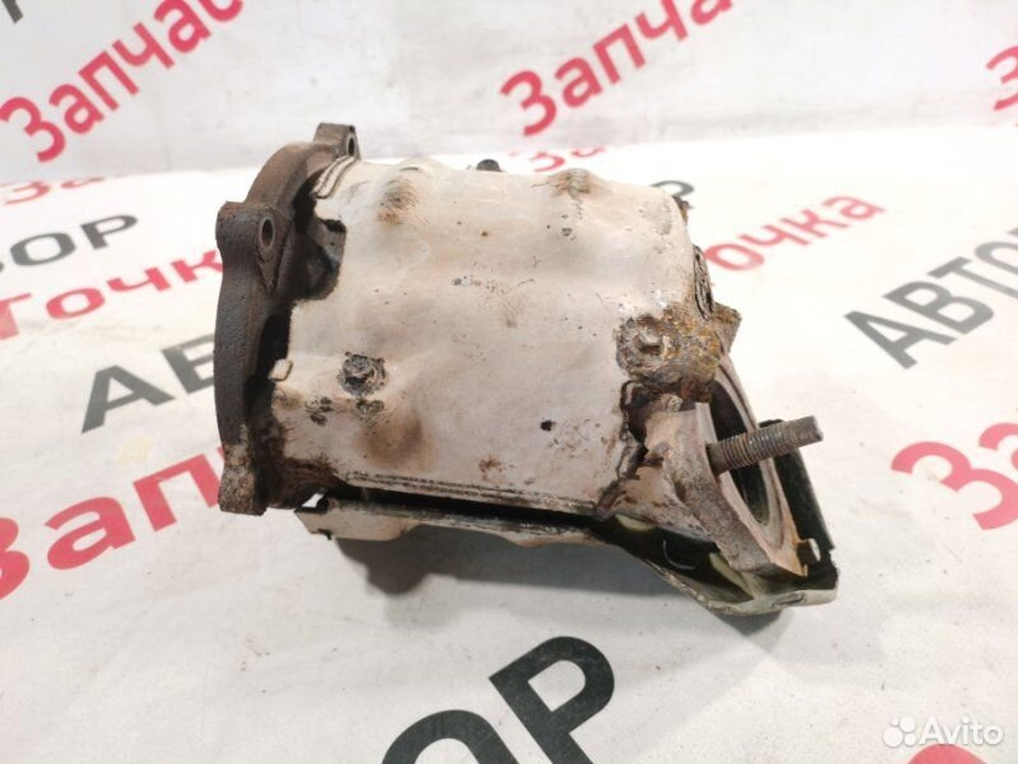 https://gcs.partsauto.market/rn-stockpro.appspot.com/thmbs/afb38d96ab8c9795ecac00e406b21163/318b46e51d0bfa384fdfebe24ae9a839/3a0f2311a1771800fb9eb8dc976676ea.jpg