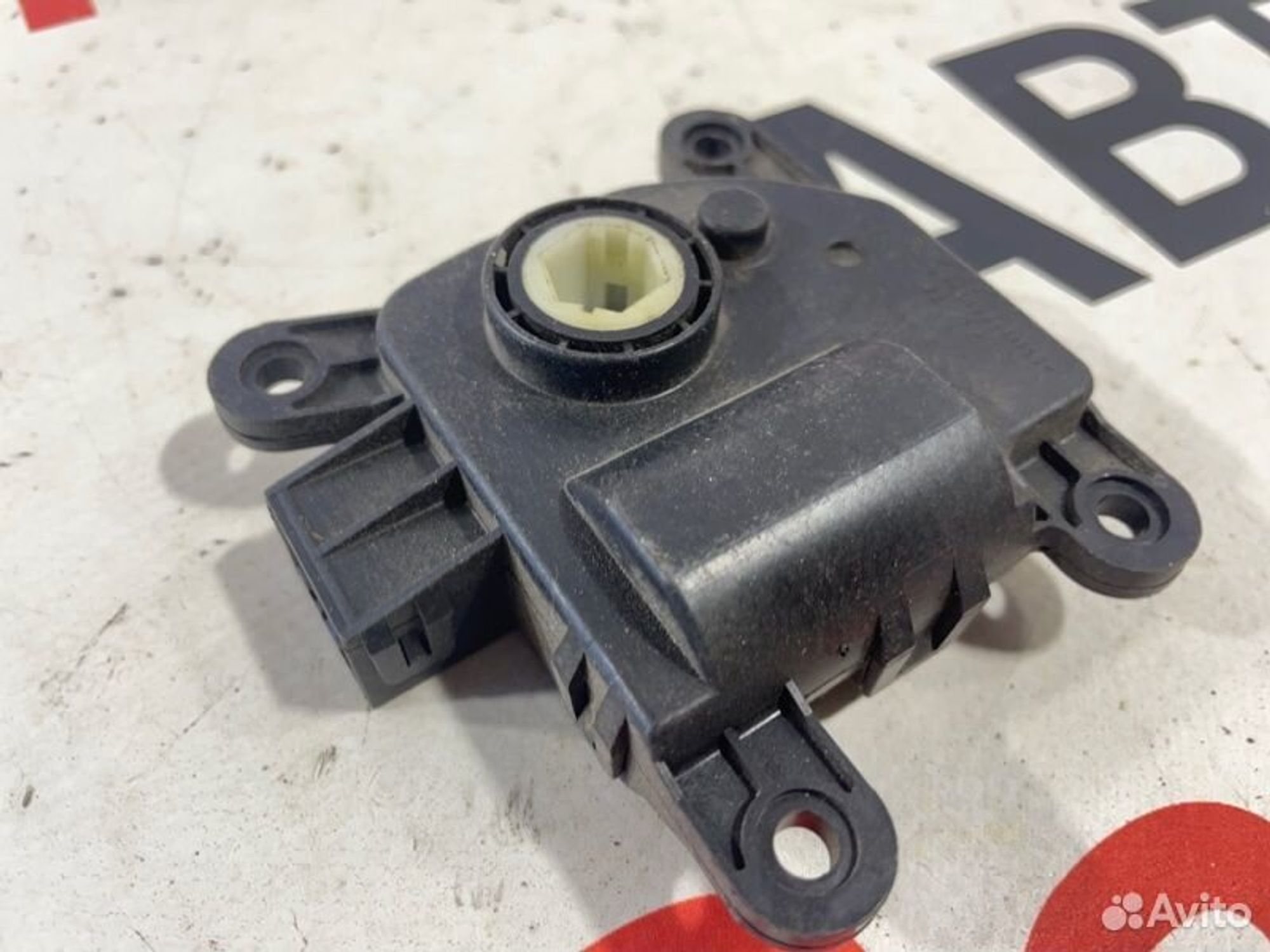 https://gcs.partsauto.market/rn-stockpro.appspot.com/thmbs/afb38d96ab8c9795ecac00e406b21163/31fe473743654b3763a8017c8be0b71d/c5d19410398c42875b91413cc8b6582b.jpg