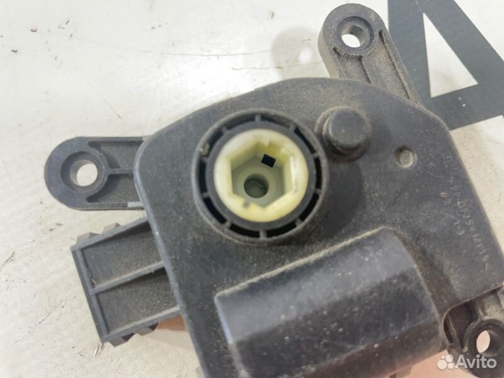 https://gcs.partsauto.market/rn-stockpro.appspot.com/thmbs/afb38d96ab8c9795ecac00e406b21163/31fe473743654b3763a8017c8be0b71d/f3be9b31309432bcb0073146f5f14ab9.jpg
