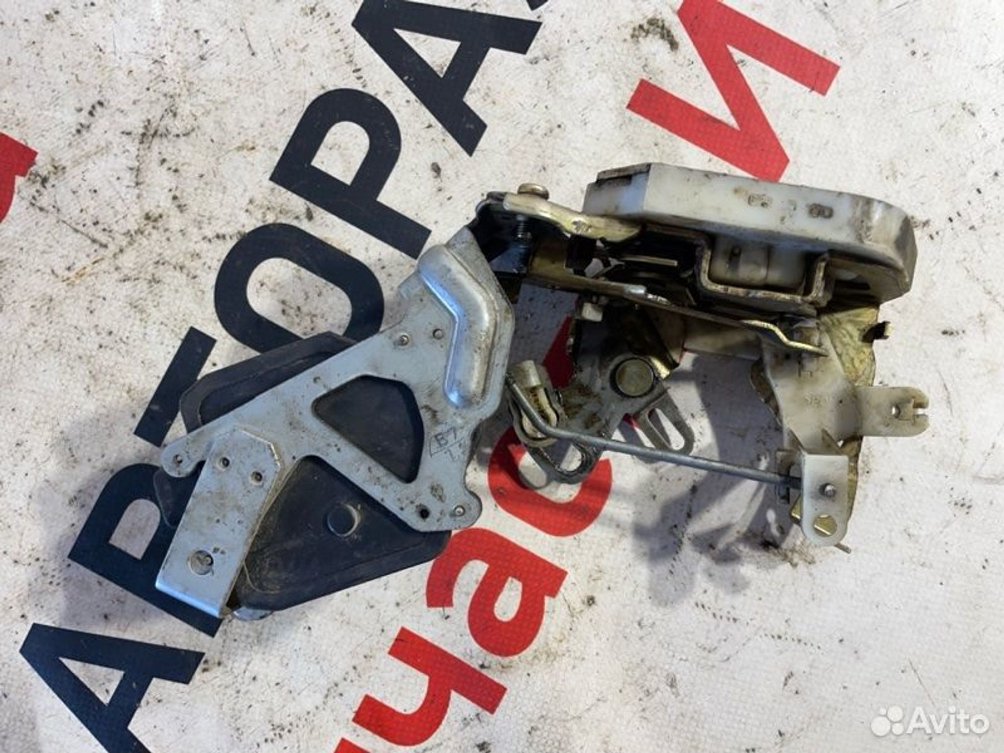 https://gcs.partsauto.market/rn-stockpro.appspot.com/thmbs/afb38d96ab8c9795ecac00e406b21163/32d5de0337d26914dfa005161479aecc/21a9a74074643ffee25455300b9933bb.jpg