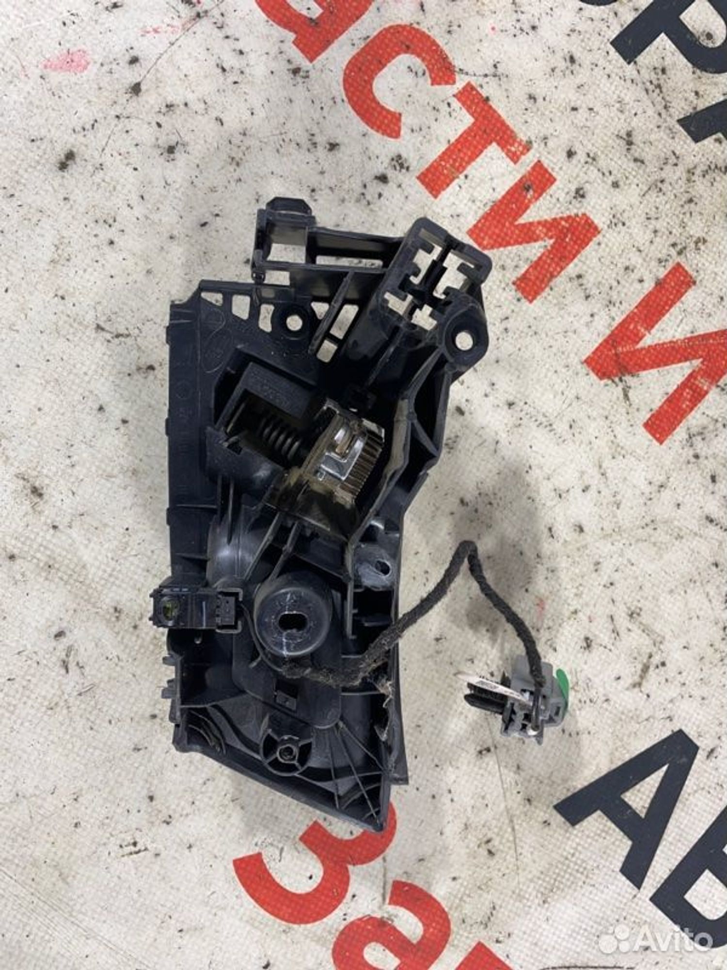 https://gcs.partsauto.market/rn-stockpro.appspot.com/thmbs/afb38d96ab8c9795ecac00e406b21163/3395b3215a865f74c20b0726d96519a9/33d9b68edaa8d5c2a191104b5866f7be.jpg