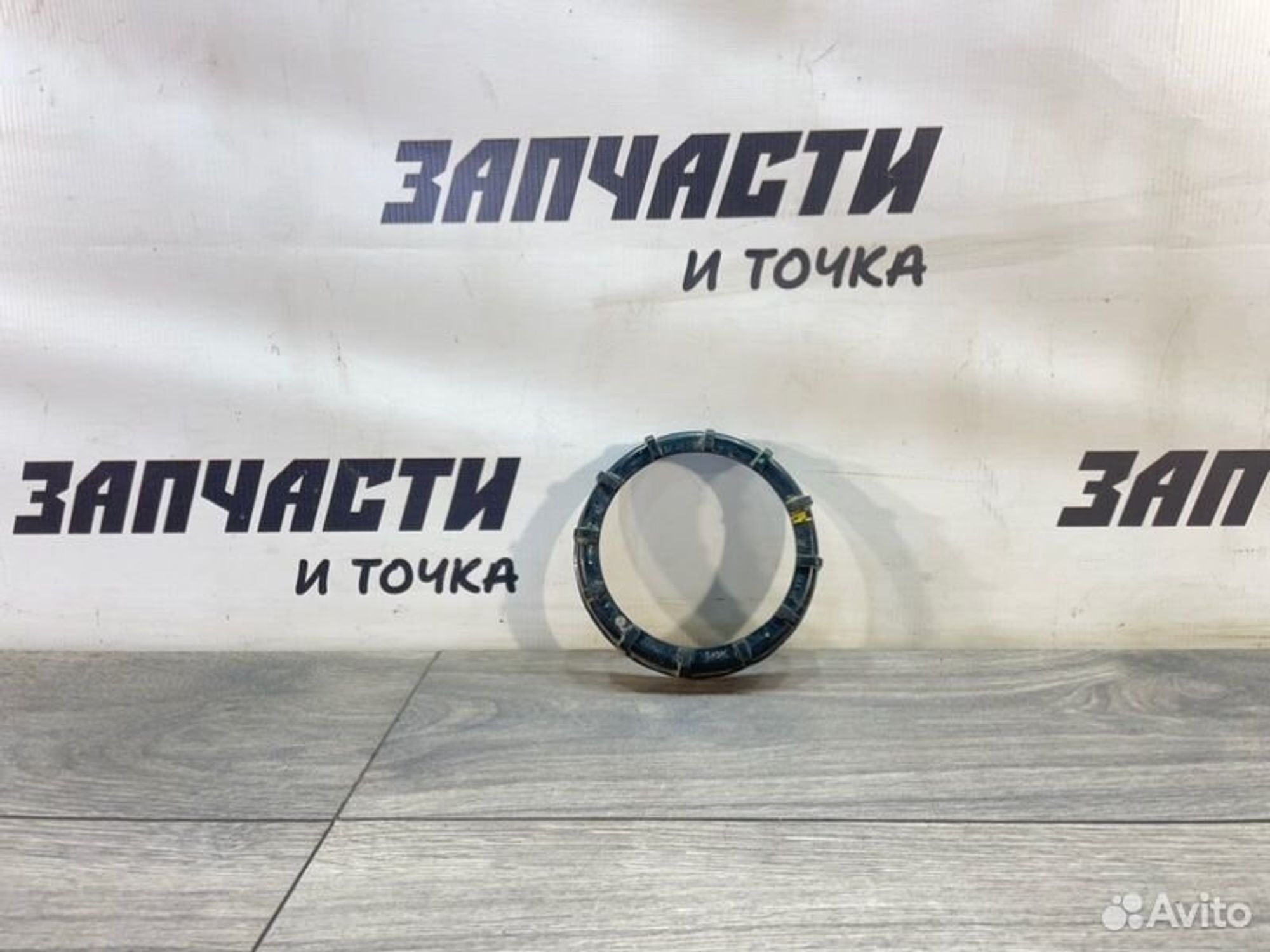 Гайка топливного насоса Volkswagen Polo седан cwva
