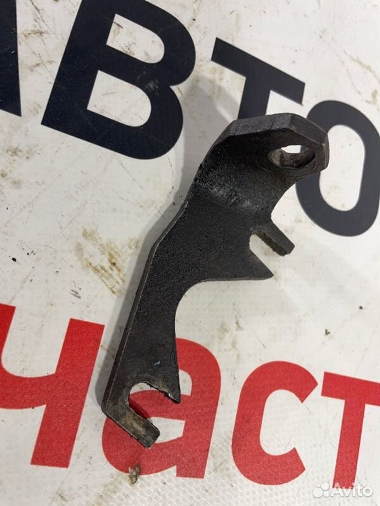 https://gcs.partsauto.market/rn-stockpro.appspot.com/thmbs/afb38d96ab8c9795ecac00e406b21163/35f86263da93ce843d3aaf16c48e56f6/ed1860565d2395a6d08339955d197232.jpg