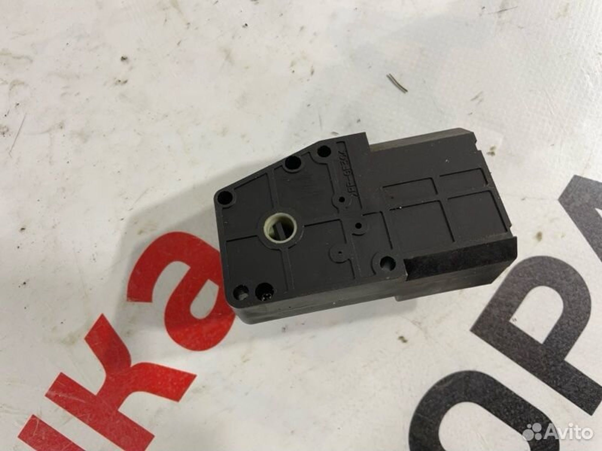https://gcs.partsauto.market/rn-stockpro.appspot.com/thmbs/afb38d96ab8c9795ecac00e406b21163/36b4ccbf1b70e973b04a52213e1cdc68/fa91a61fa910e624a1d146b99667990d.jpg