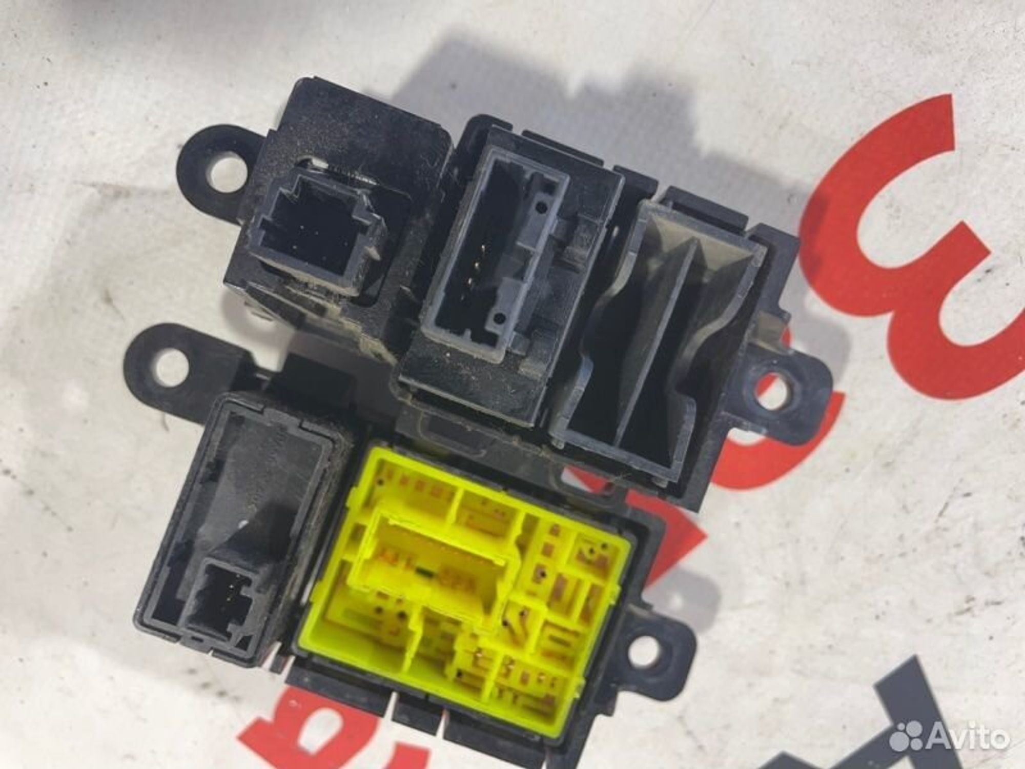 https://gcs.partsauto.market/rn-stockpro.appspot.com/thmbs/afb38d96ab8c9795ecac00e406b21163/39d399f5cfdeb96b3008c28e939bd3d8/69fff4d4f0f186ad93c2559bf1df6903.jpg