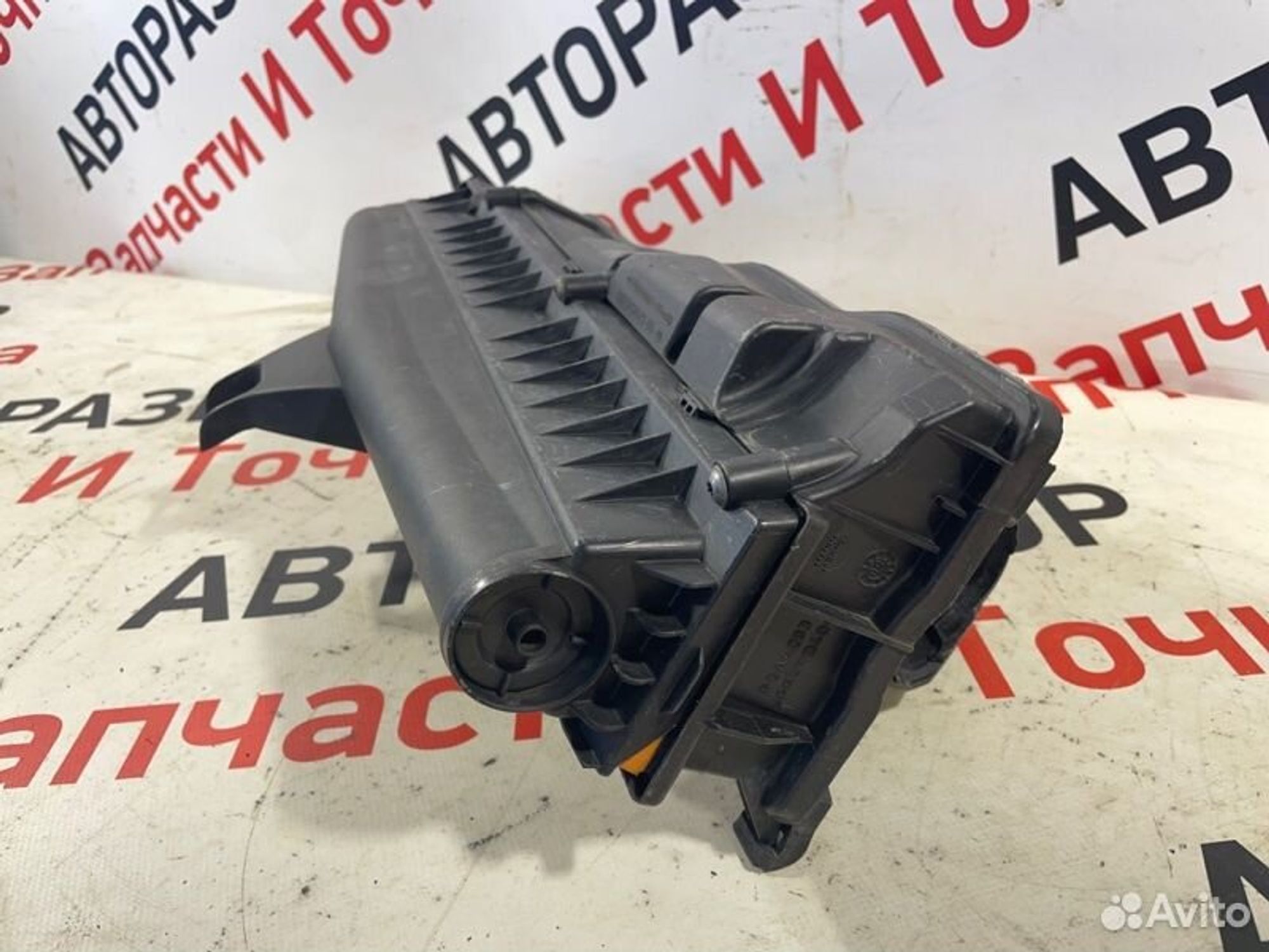 https://gcs.partsauto.market/rn-stockpro.appspot.com/thmbs/afb38d96ab8c9795ecac00e406b21163/3ab5ab058a0273632ebcd973c2d22c5d/c07064e688d3f610a6885e083c3b5765.jpg
