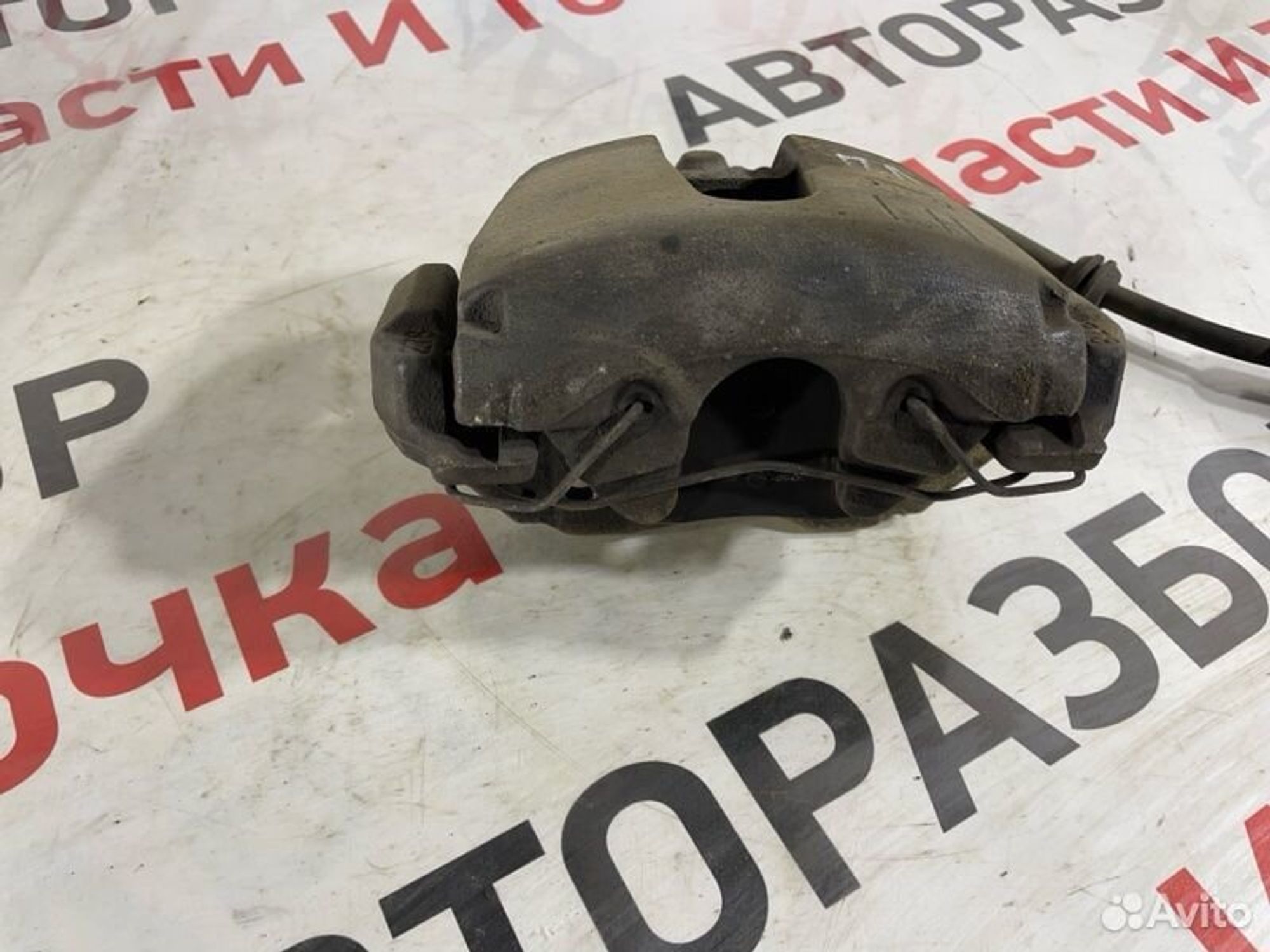 https://gcs.partsauto.market/rn-stockpro.appspot.com/thmbs/afb38d96ab8c9795ecac00e406b21163/3aff7b94d58f329a0f17d75b8156e836/db2802e37f89102acf63c26b40de7db9.jpg
