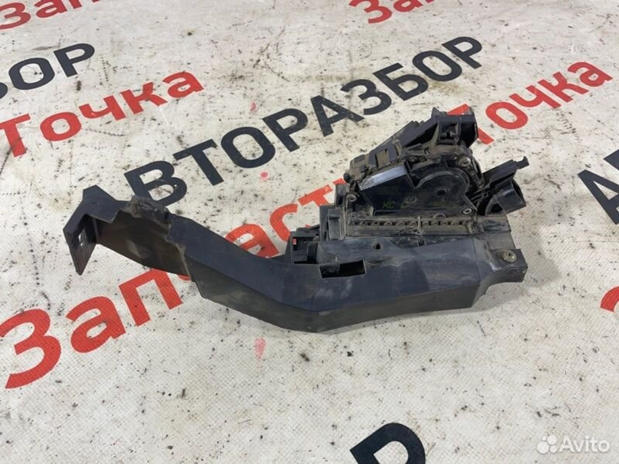 https://gcs.partsauto.market/rn-stockpro.appspot.com/thmbs/afb38d96ab8c9795ecac00e406b21163/3b2ebe64d4449651b93402251899019c/2f3bd9faa4da8e0b47bb75926947f300.jpg