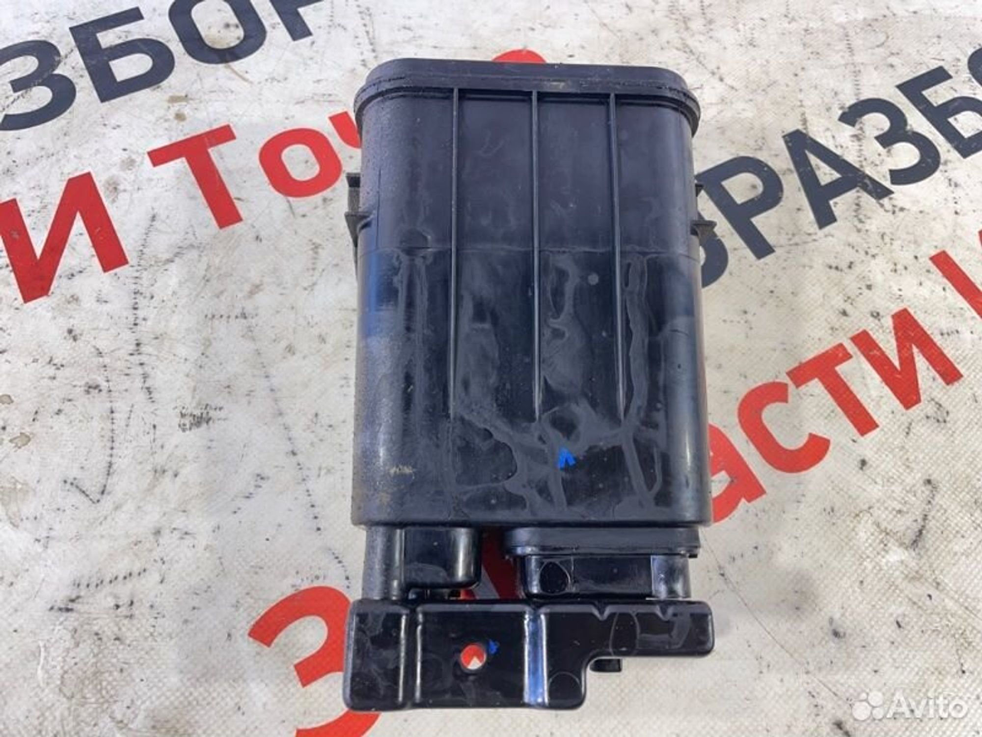 https://gcs.partsauto.market/rn-stockpro.appspot.com/thmbs/afb38d96ab8c9795ecac00e406b21163/3c57f36ebcc692223161057f11a9c30e/d3b0a1e8bda91214f0473152eebbf532.jpg