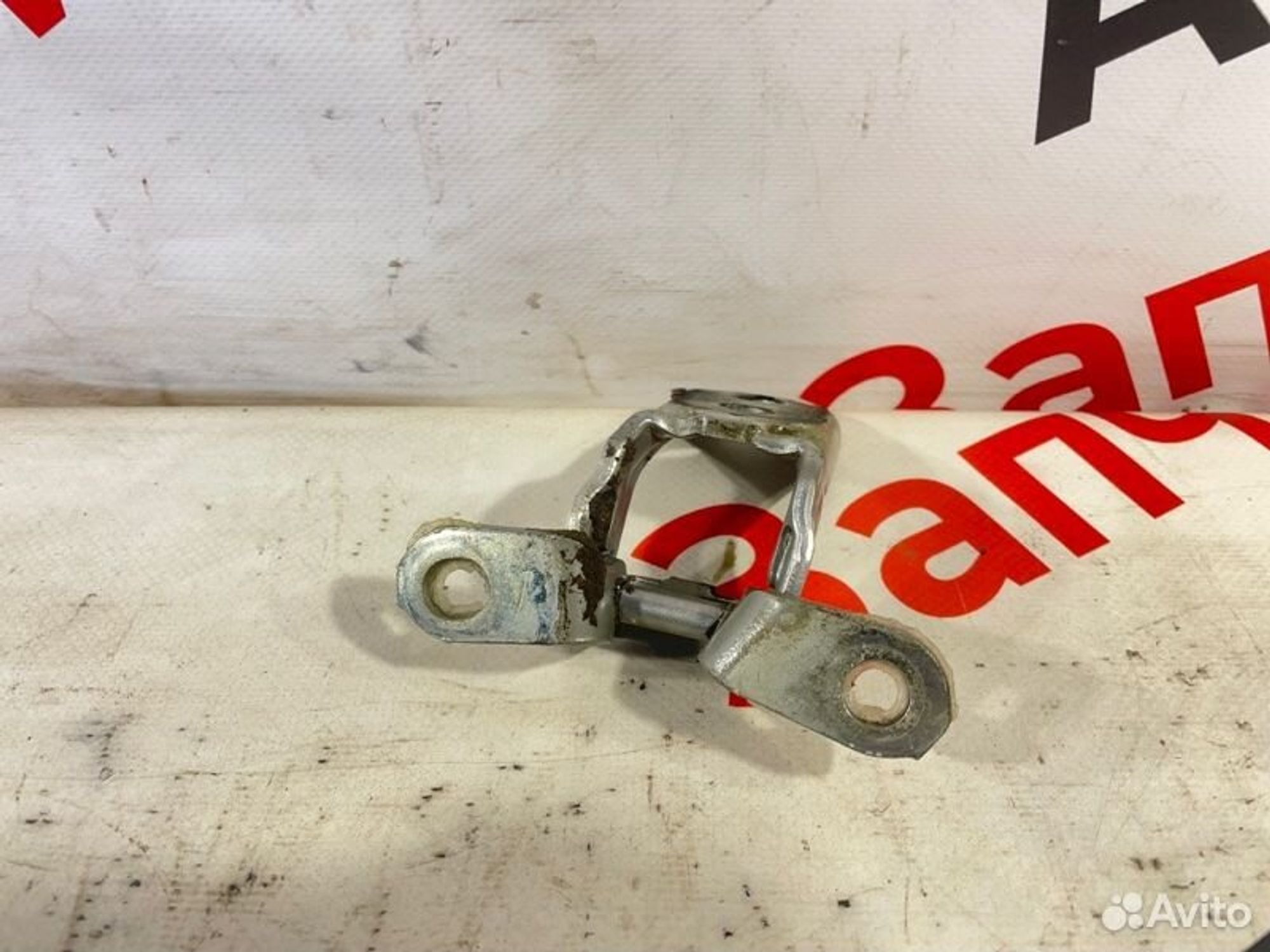 https://gcs.partsauto.market/rn-stockpro.appspot.com/thmbs/afb38d96ab8c9795ecac00e406b21163/3f46b35875c6072278c86d9caf23e186/98a99426cc7d90aec8dc1aa599188539.jpg