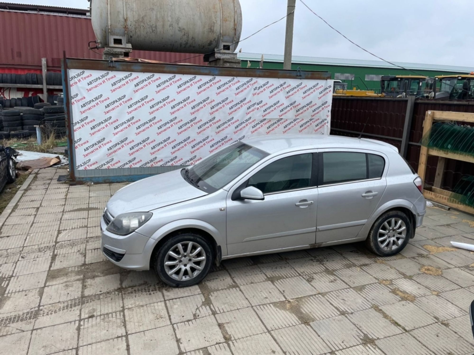 https://gcs.partsauto.market/rn-stockpro.appspot.com/thmbs/afb38d96ab8c9795ecac00e406b21163/3fa4f3fcee5d920379551a65dceafa9c/3aaca0ba46dcee975d03c894c63fccc1.jpg