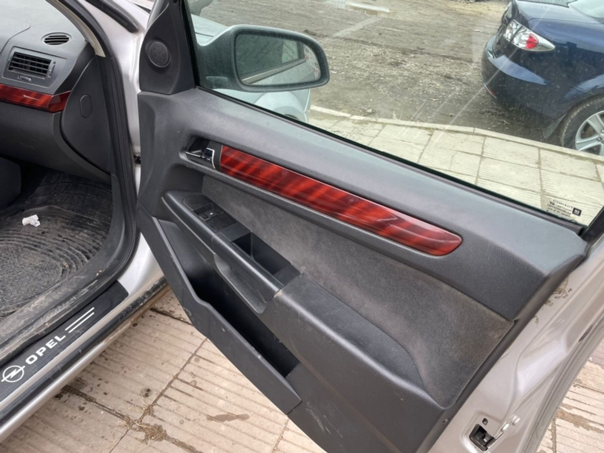 https://gcs.partsauto.market/rn-stockpro.appspot.com/thmbs/afb38d96ab8c9795ecac00e406b21163/3fa4f3fcee5d920379551a65dceafa9c/7123978c68f4b8fdffca9f601ab9407e.jpg
