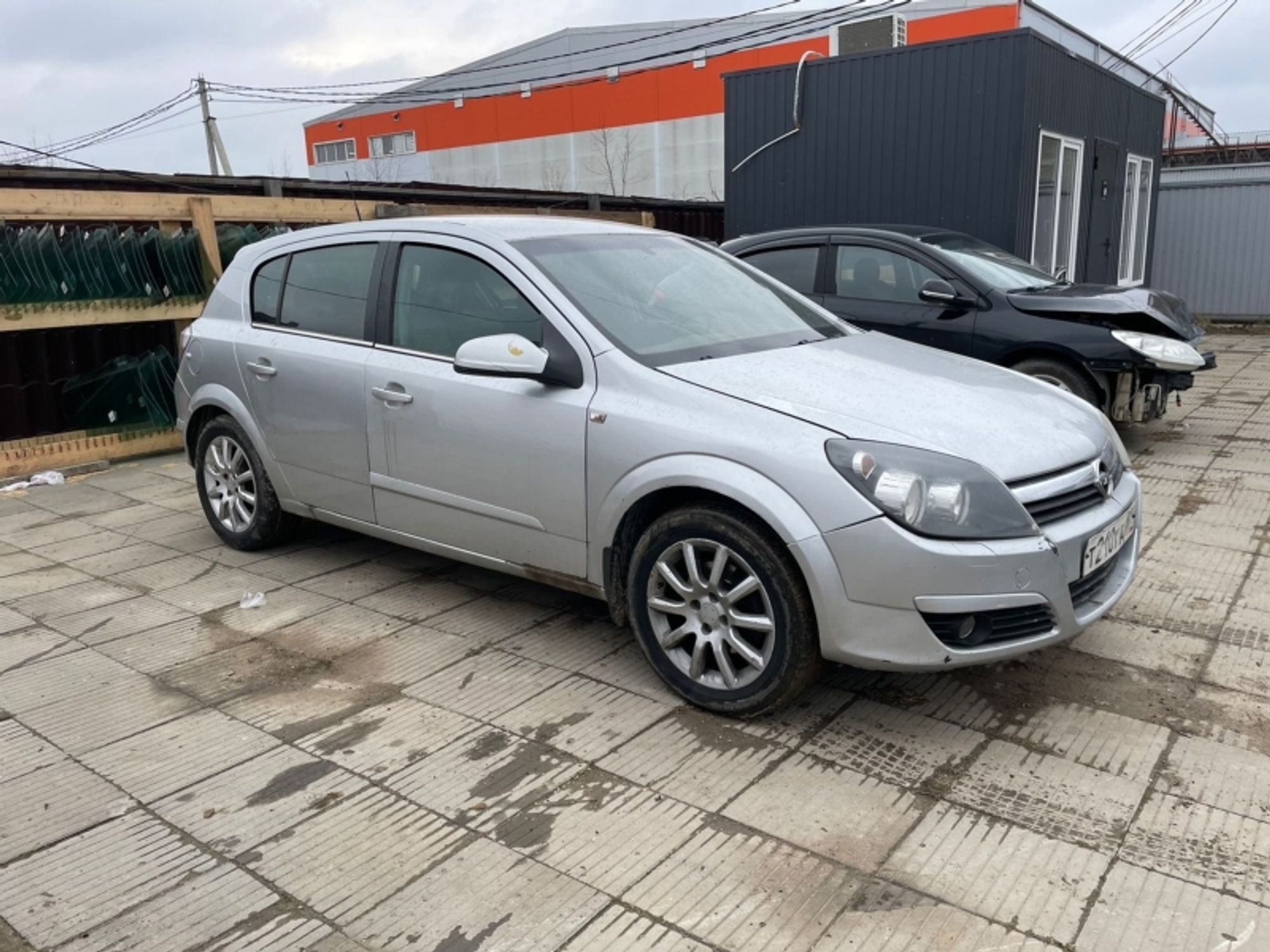 https://gcs.partsauto.market/rn-stockpro.appspot.com/thmbs/afb38d96ab8c9795ecac00e406b21163/3fa4f3fcee5d920379551a65dceafa9c/825e2b2b4de50adad17c5b82a9da859b.jpg