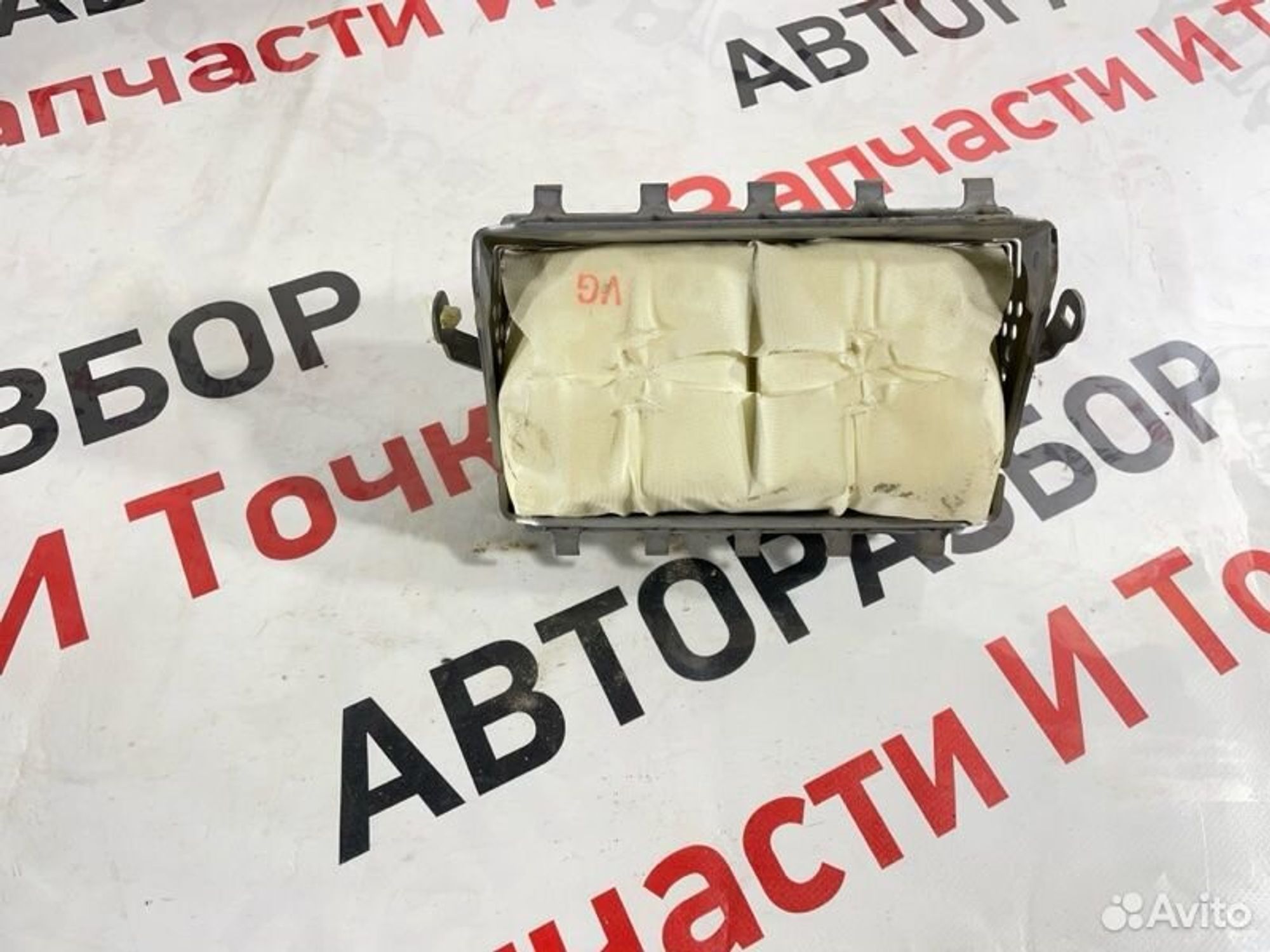 Подушка безопасности пассажира Mitsubishi Lancer