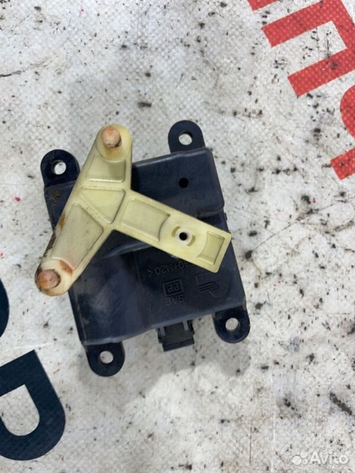 https://gcs.partsauto.market/rn-stockpro.appspot.com/thmbs/afb38d96ab8c9795ecac00e406b21163/45a9e6d9239aaf41aabdde98ebe1d3a8/5b12ec1581d1db16d2d43d79157daa86.jpg